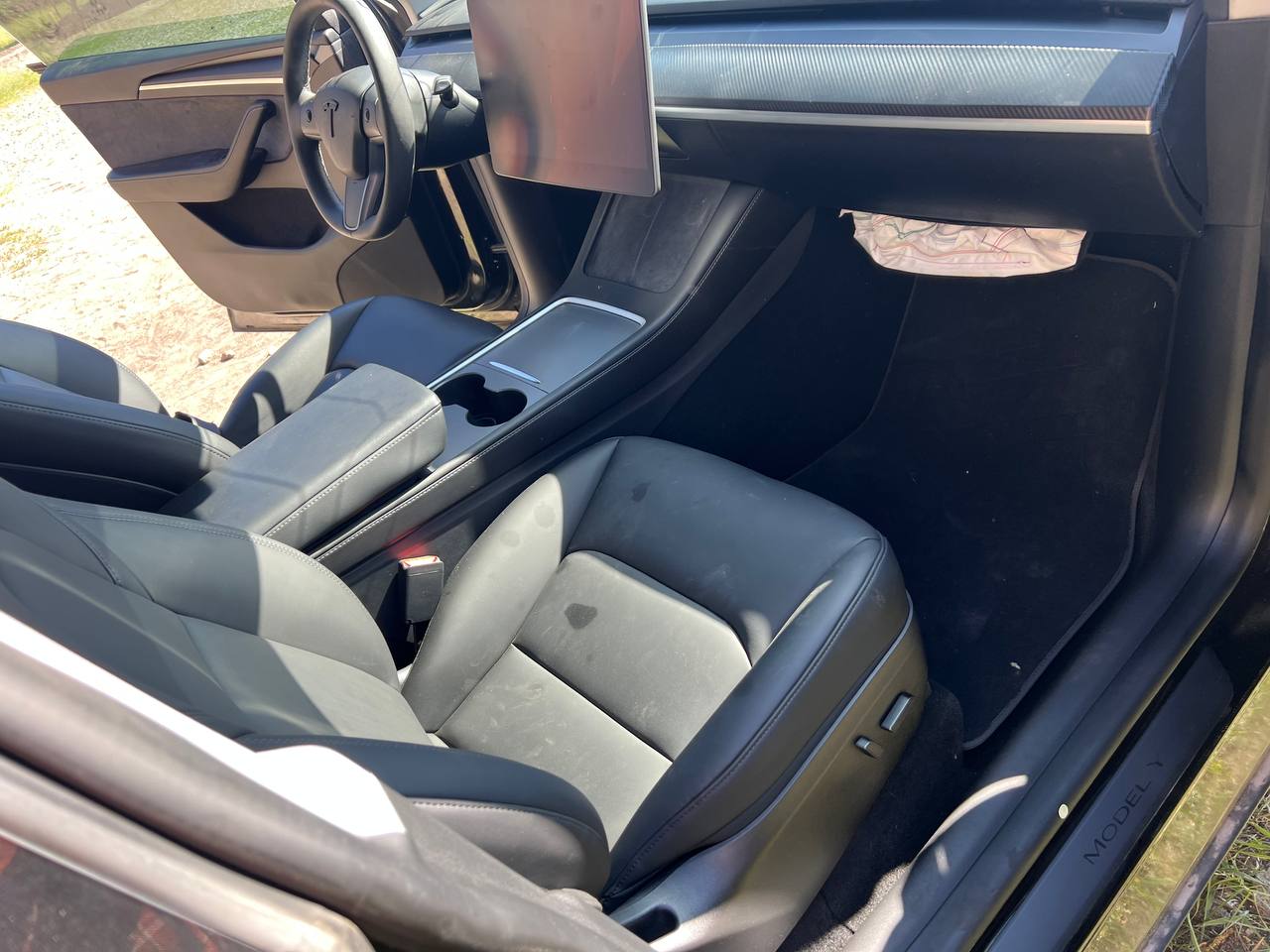 Разборка TESLA MODEL Y внедорожник (2019 - 2025)