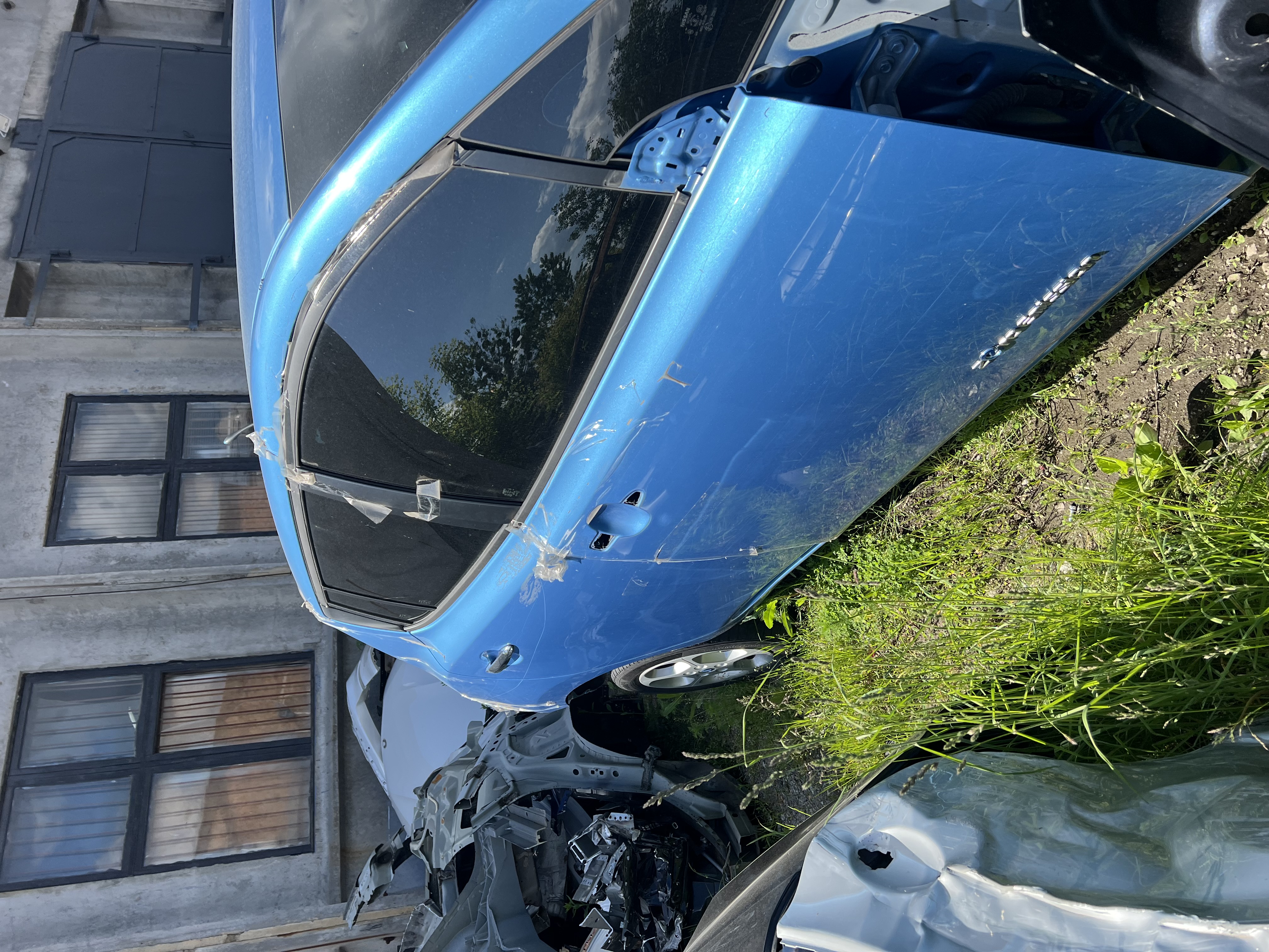 Розбірка NISSAN LEAF I хетчбек (ZE0) (2010 - 2012)