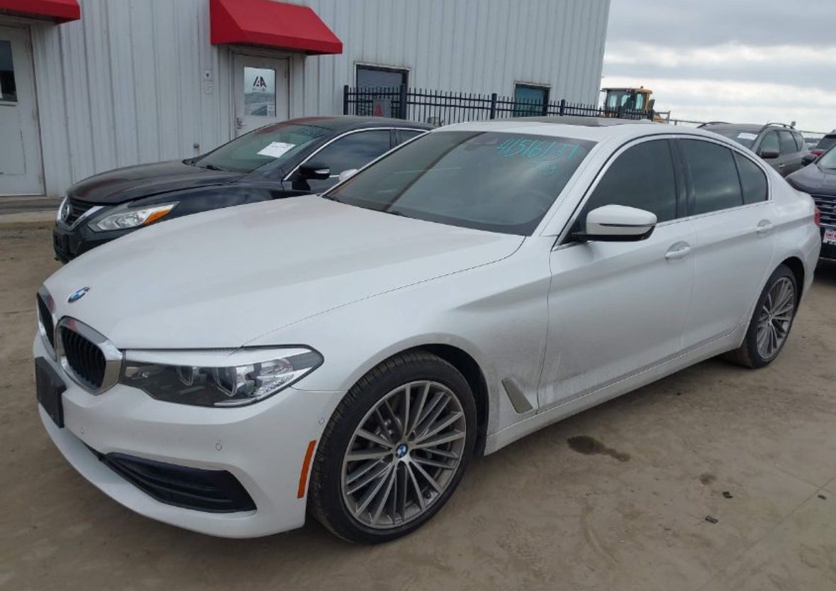 Разборка BMW 5 седан (G30, F90) (2016 - 2026)