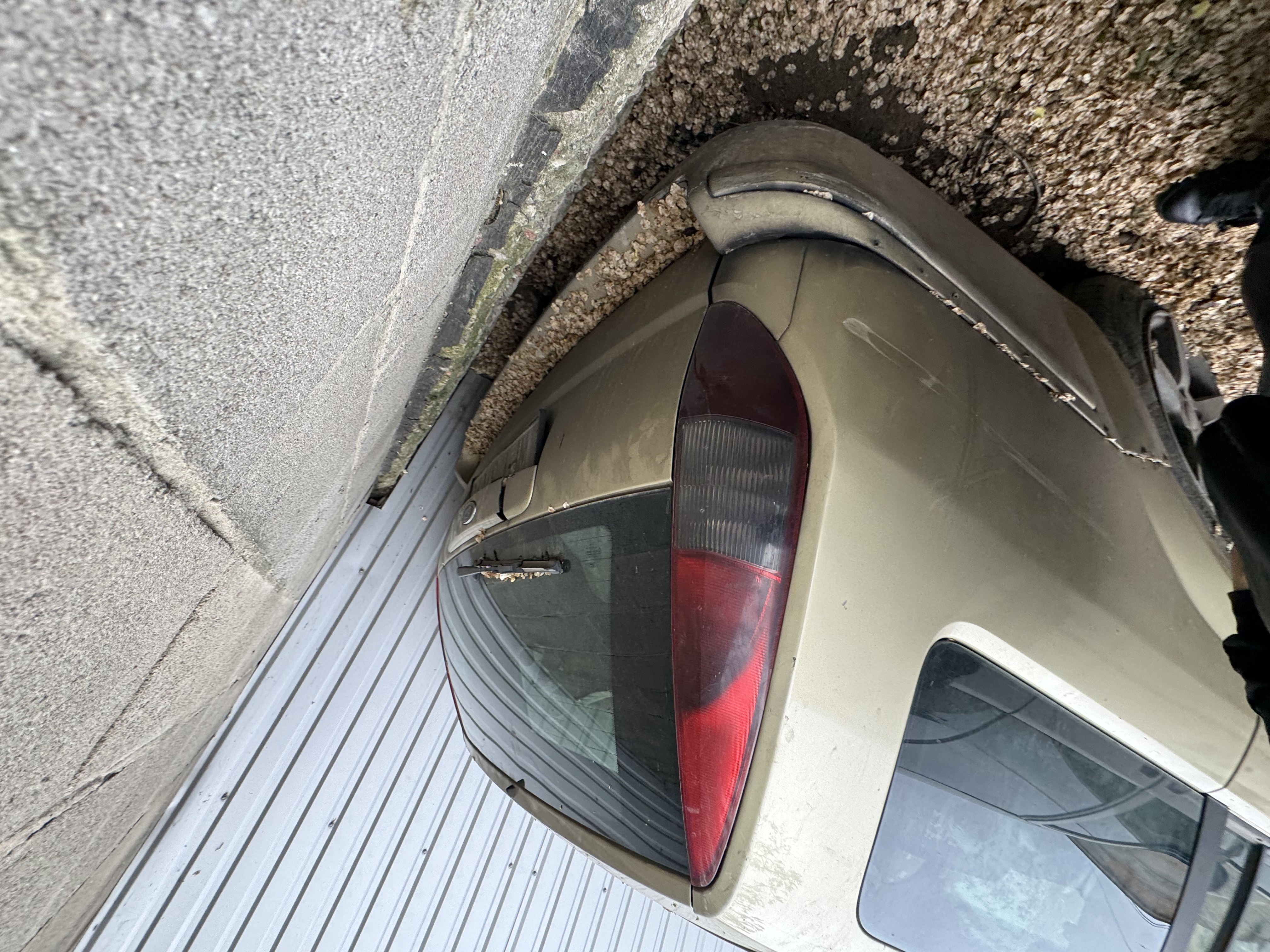 Розбірка FORD MONDEO III універсал (BWY) (2000 - 2007)