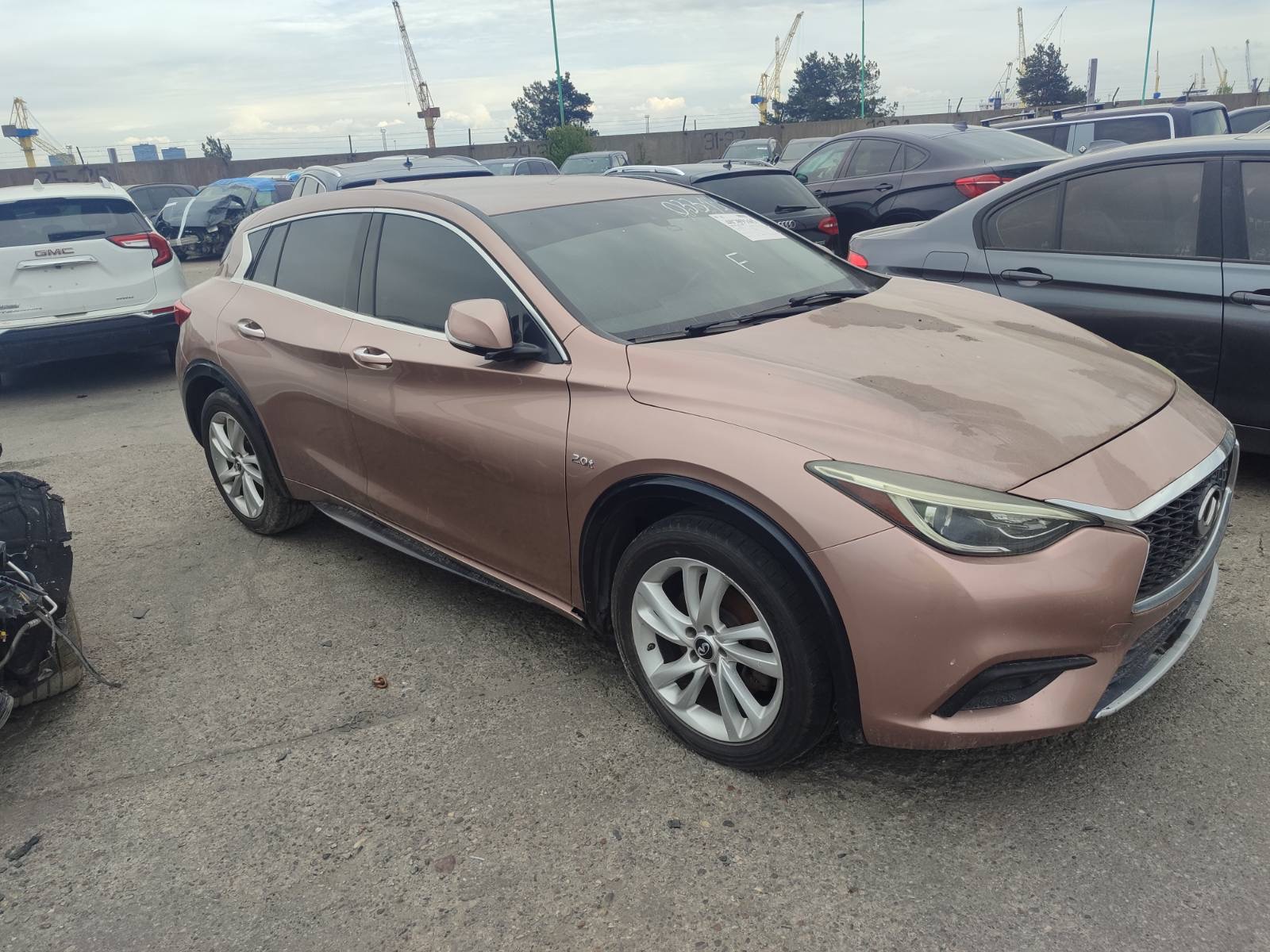 Разборка INFINITI QX30 внедорожник (H15E) (2016 - 2026)