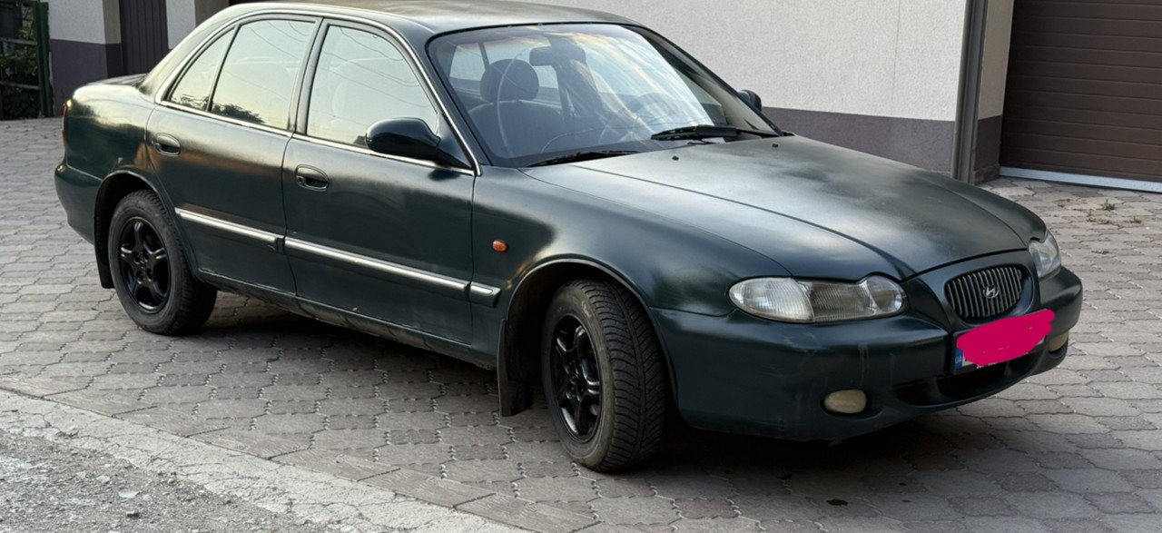Разборка HYUNDAI SONATA III седан (Y-3) (1993 - 1998)