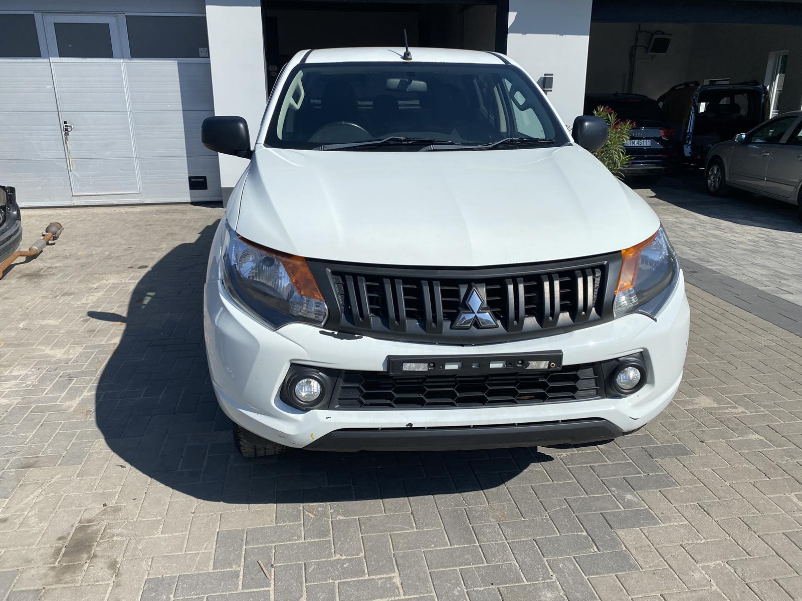 Разборка MITSUBISHI L 200 V пикап (KJ, KK, KL) (2014 - 2026)