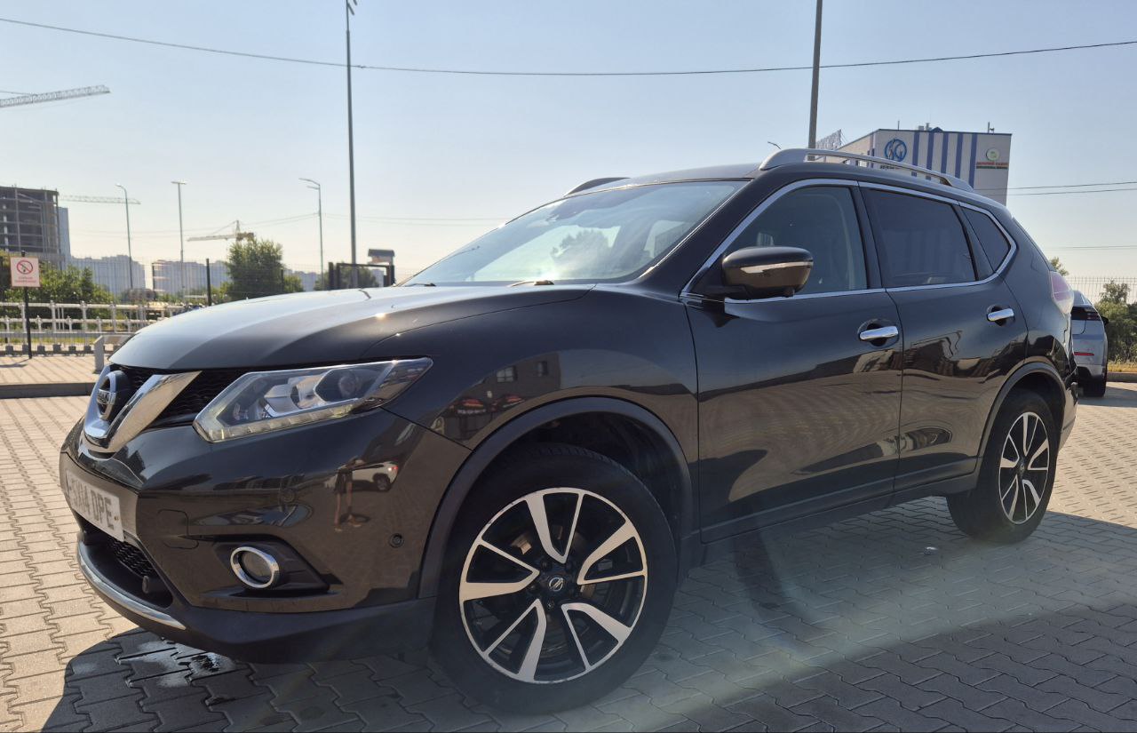 Разборка NISSAN X-TRAIL внедорожник (T32) (2014 - 2026)