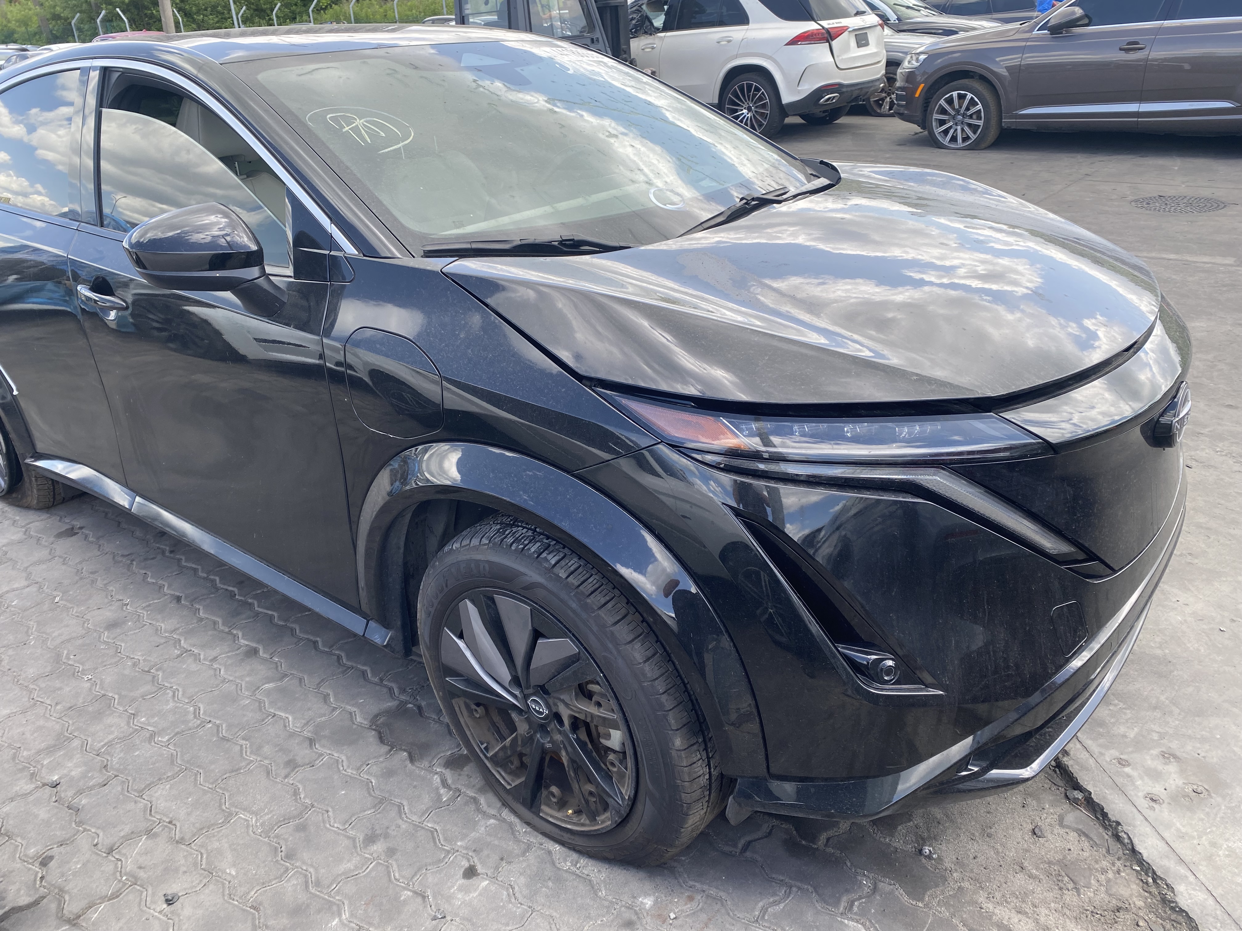 Авторазборка NISSAN ARIYA внедорожник (FE0) (2020 - 2026)