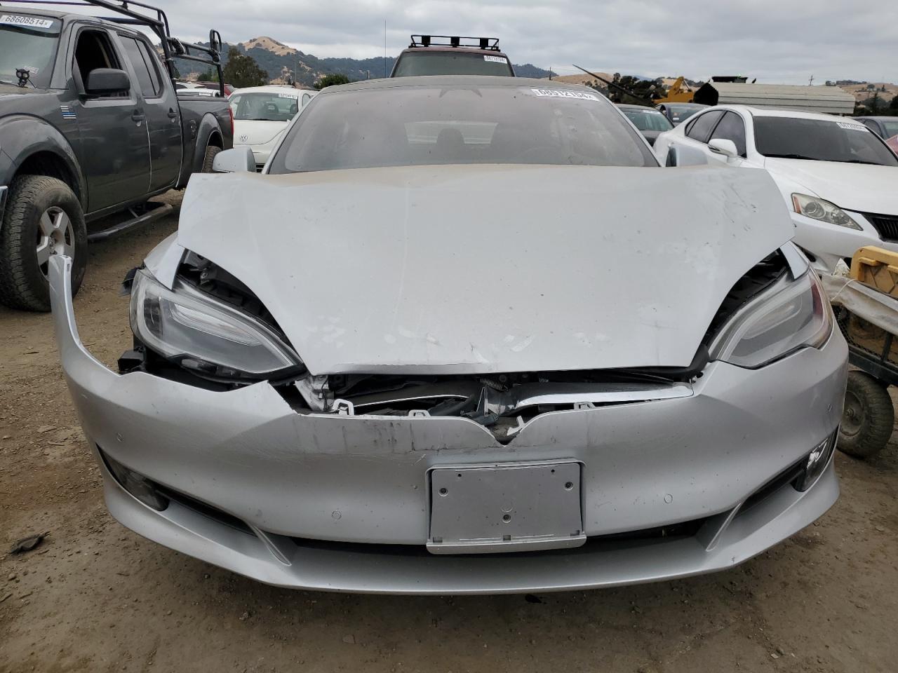 Разборка TESLA MODEL S лифтбек (5YJS) (2016 - 2026)