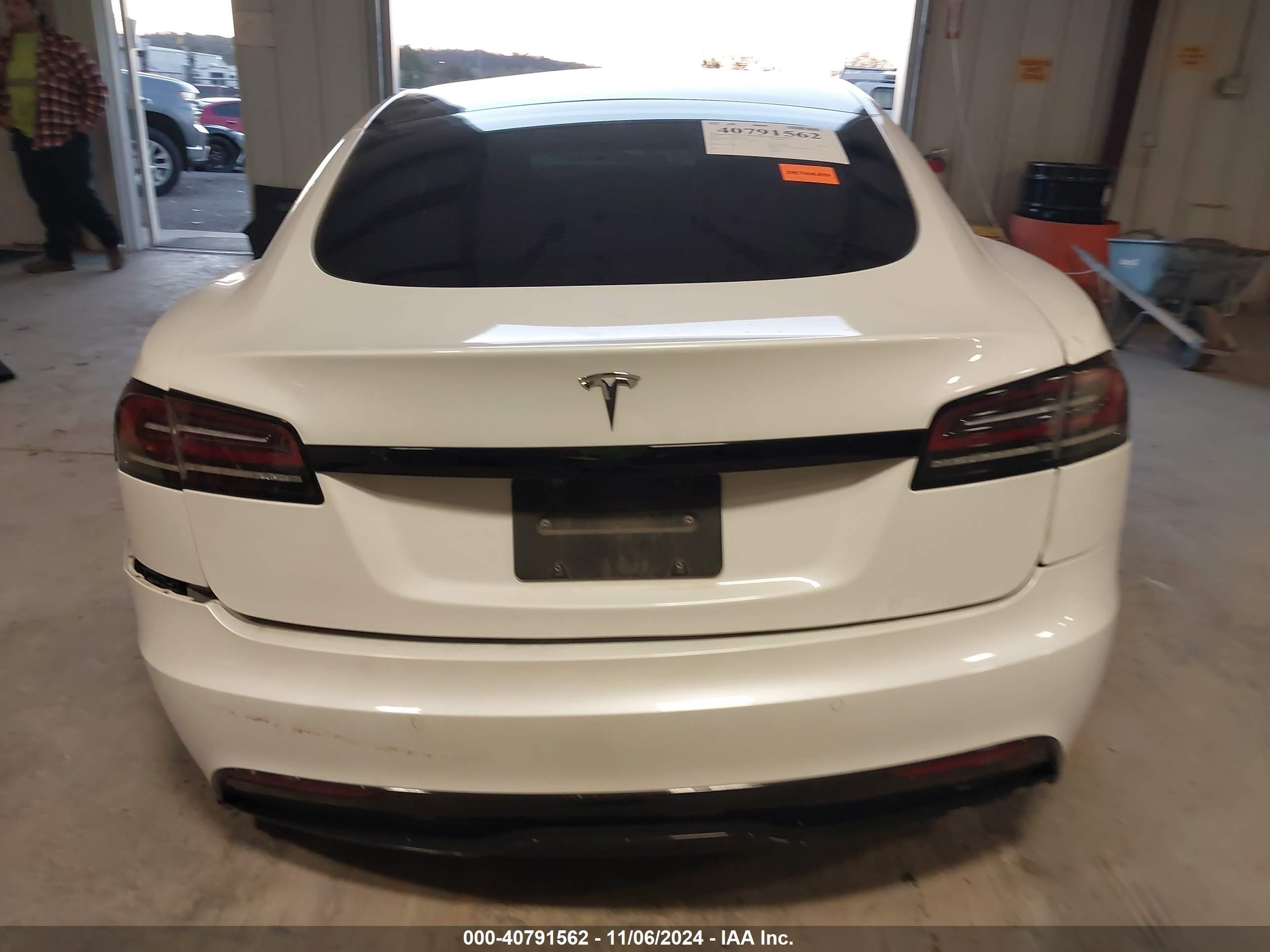 Авторазборка TESLA MODEL S лифтбек (5YJS) (2016 - 2026)