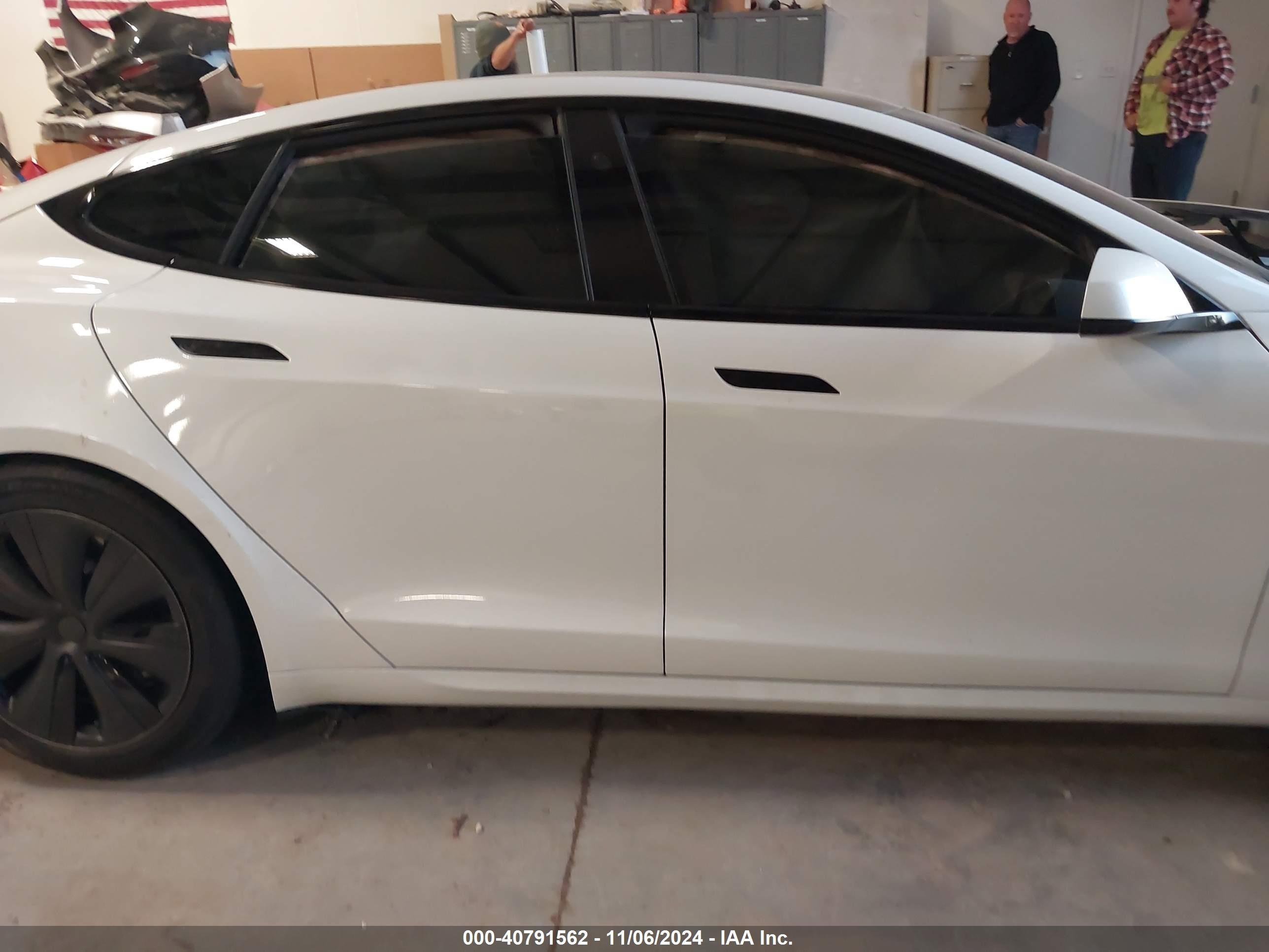Авторазборка TESLA MODEL S лифтбек (5YJS) (2016 - 2026)