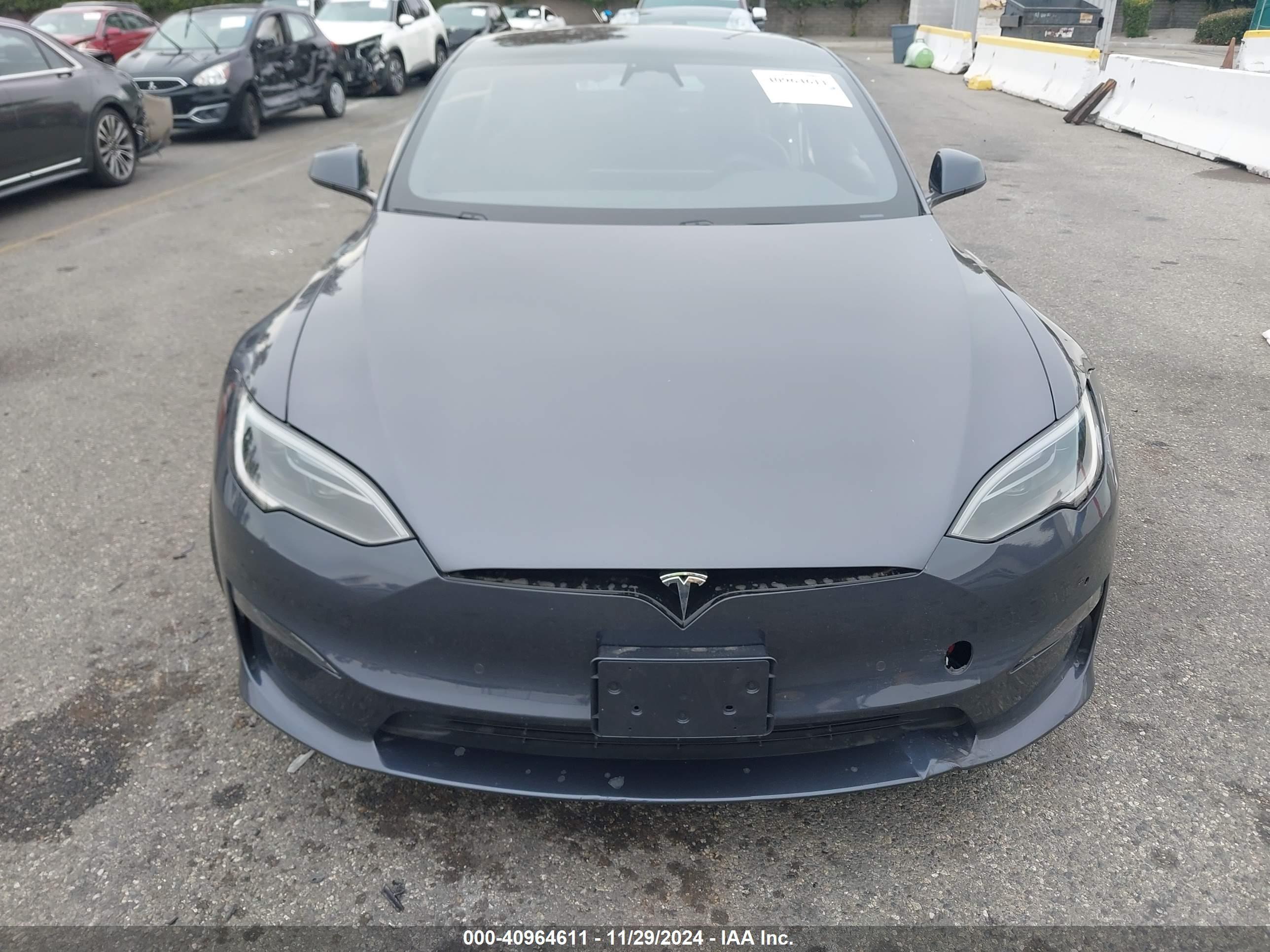 Разборка TESLA MODEL S лифтбек (5YJS) (2016 - 2026)