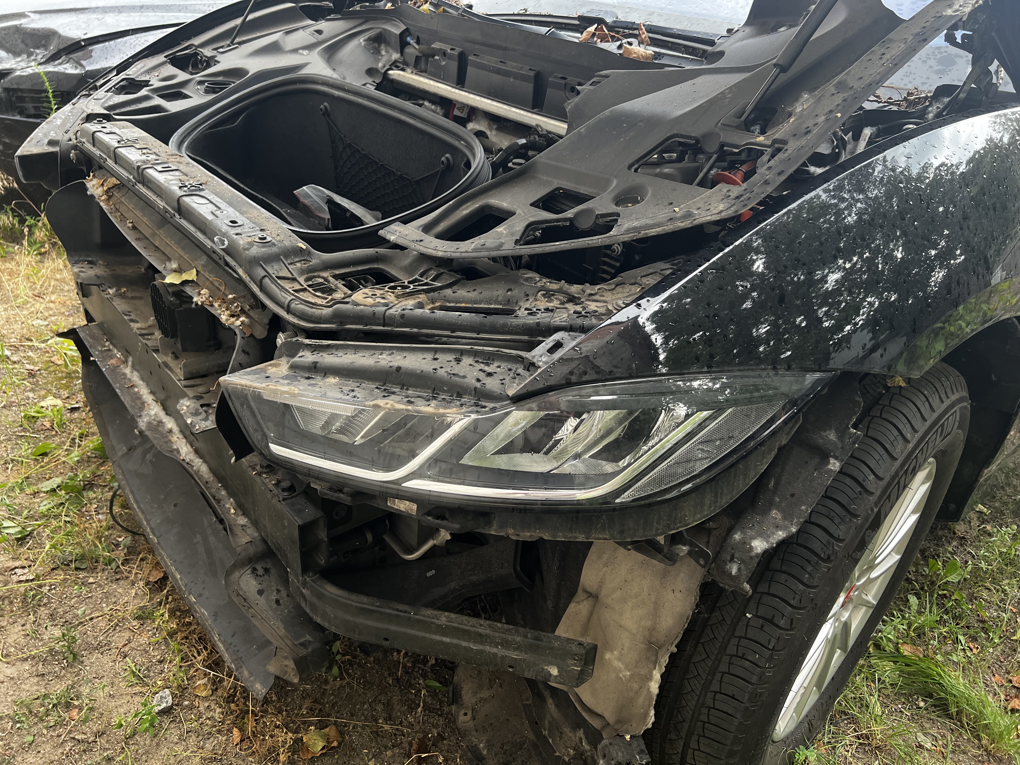 Разборка JAGUAR I-PACE внедорожник (X590) (2018 - 2026)