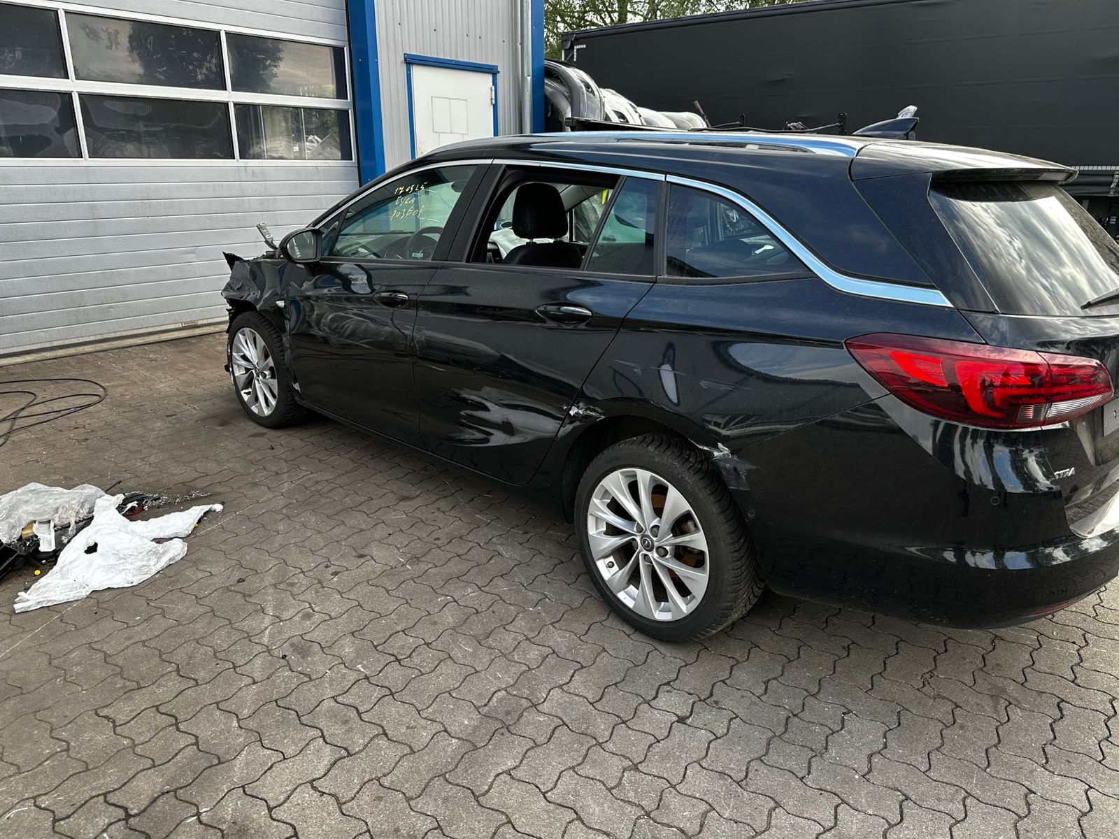 Розбірка OPEL ASTRA K універсал (2015 - 2022)