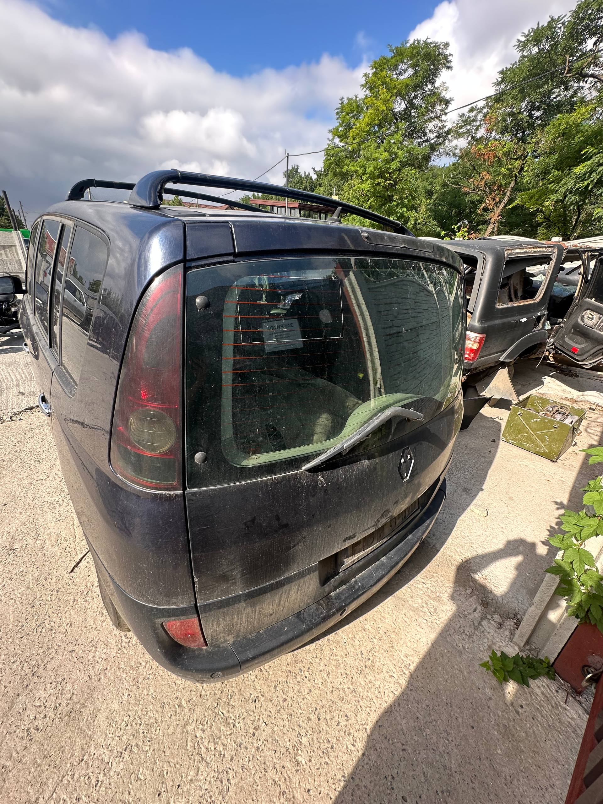 Авторазборка RENAULT ESPACE IV минивэн (JK0) (2002 - 2015)