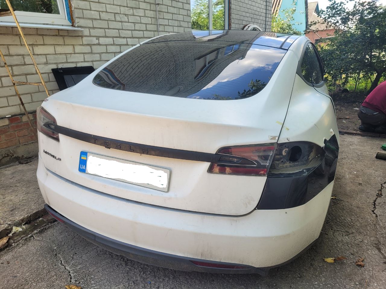 Авторазборка TESLA MODEL S седан (5YJS) (2012 - 2016)