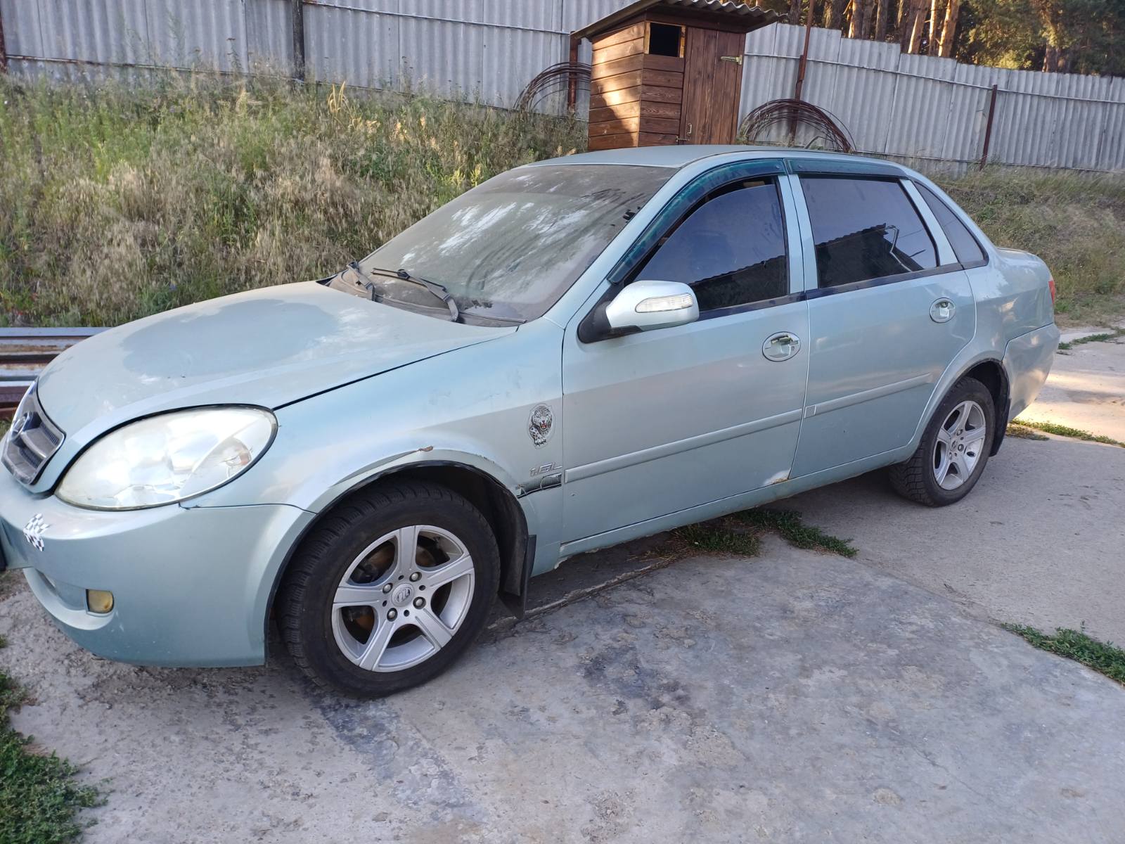 Разборка LIFAN BREEZ (520) седан (4 дв.) (07 - ) (2007 - 2026)