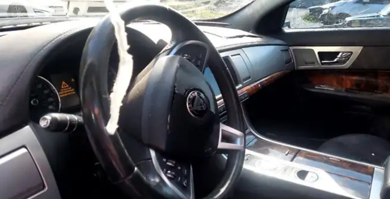 Разборка JAGUAR XF седан (X250) (2008 - 2015)