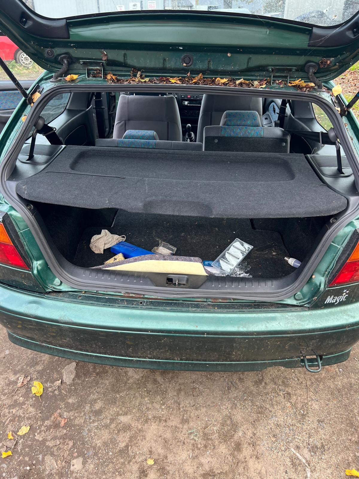 Разборка NISSAN ALMERA I седан (N15) (1995 - 2000)