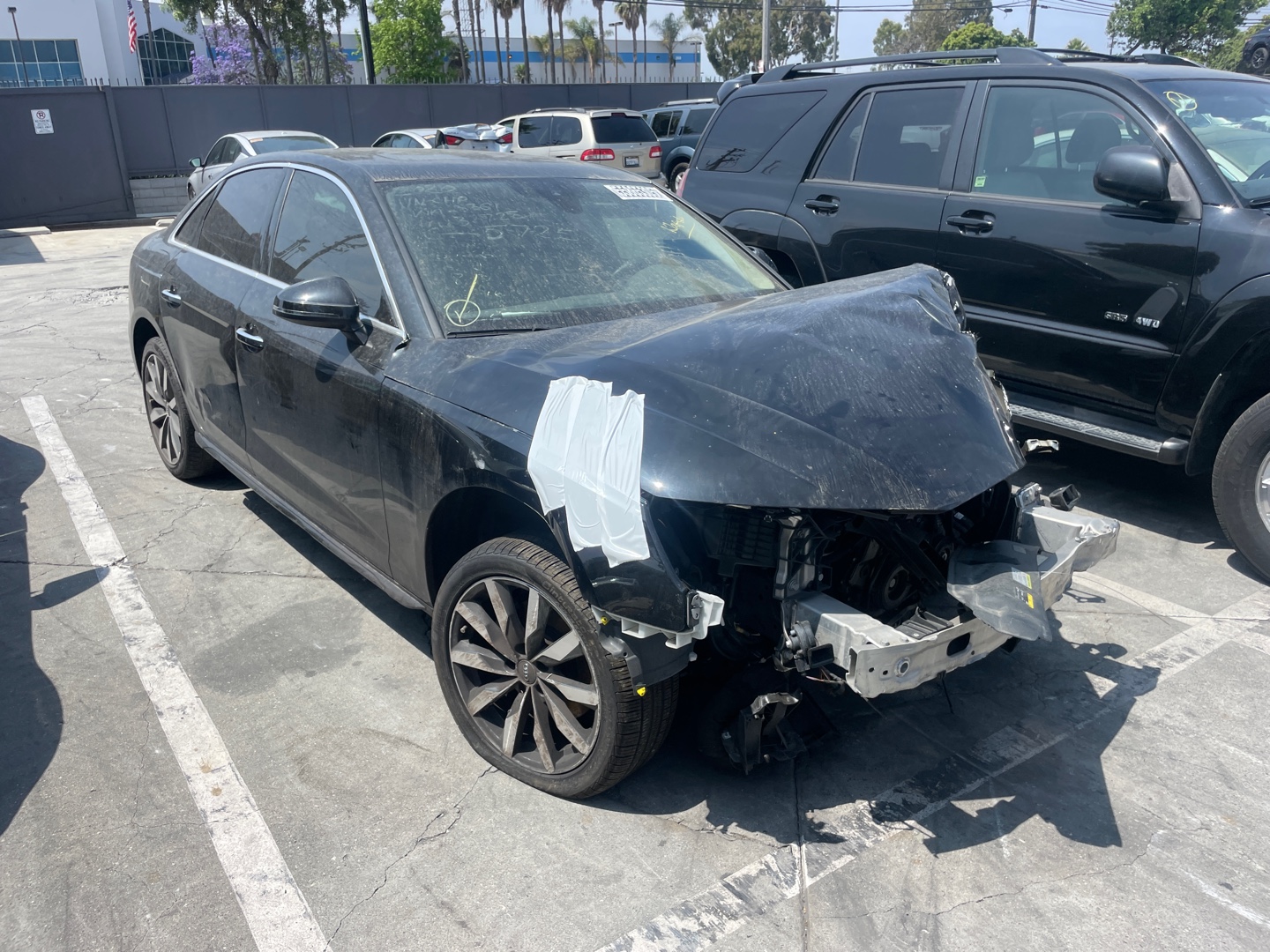 Розбірка AUDI A4 B9 седан (8W2, 8WC) (2015 - 2025)