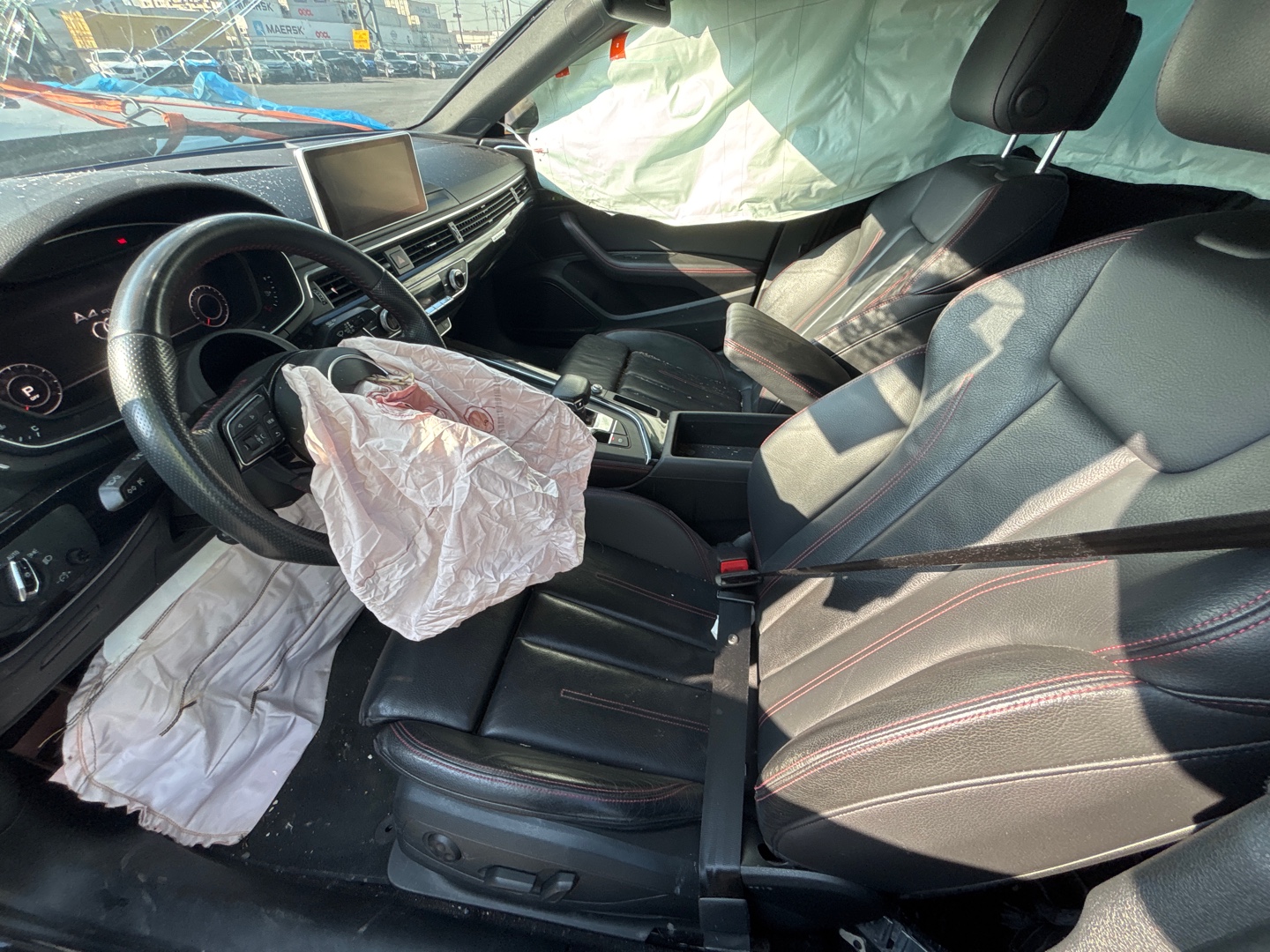 Розбірка AUDI A4 B9 седан (8W2, 8WC) (2015 - 2025)