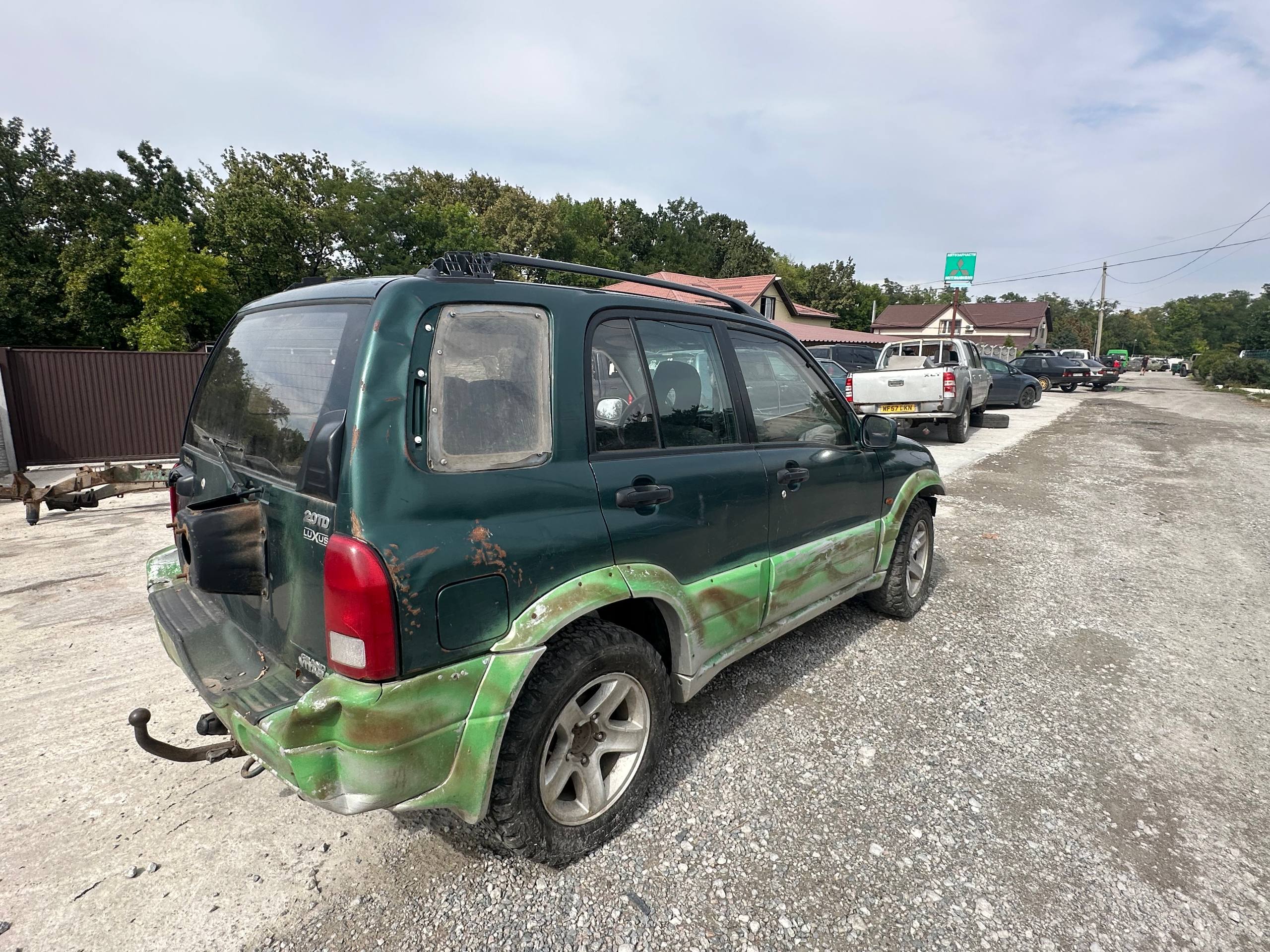 Авторозборка SUZUKI GRAND VITARA позашляховик (FT, HT) (1998 - 2005)