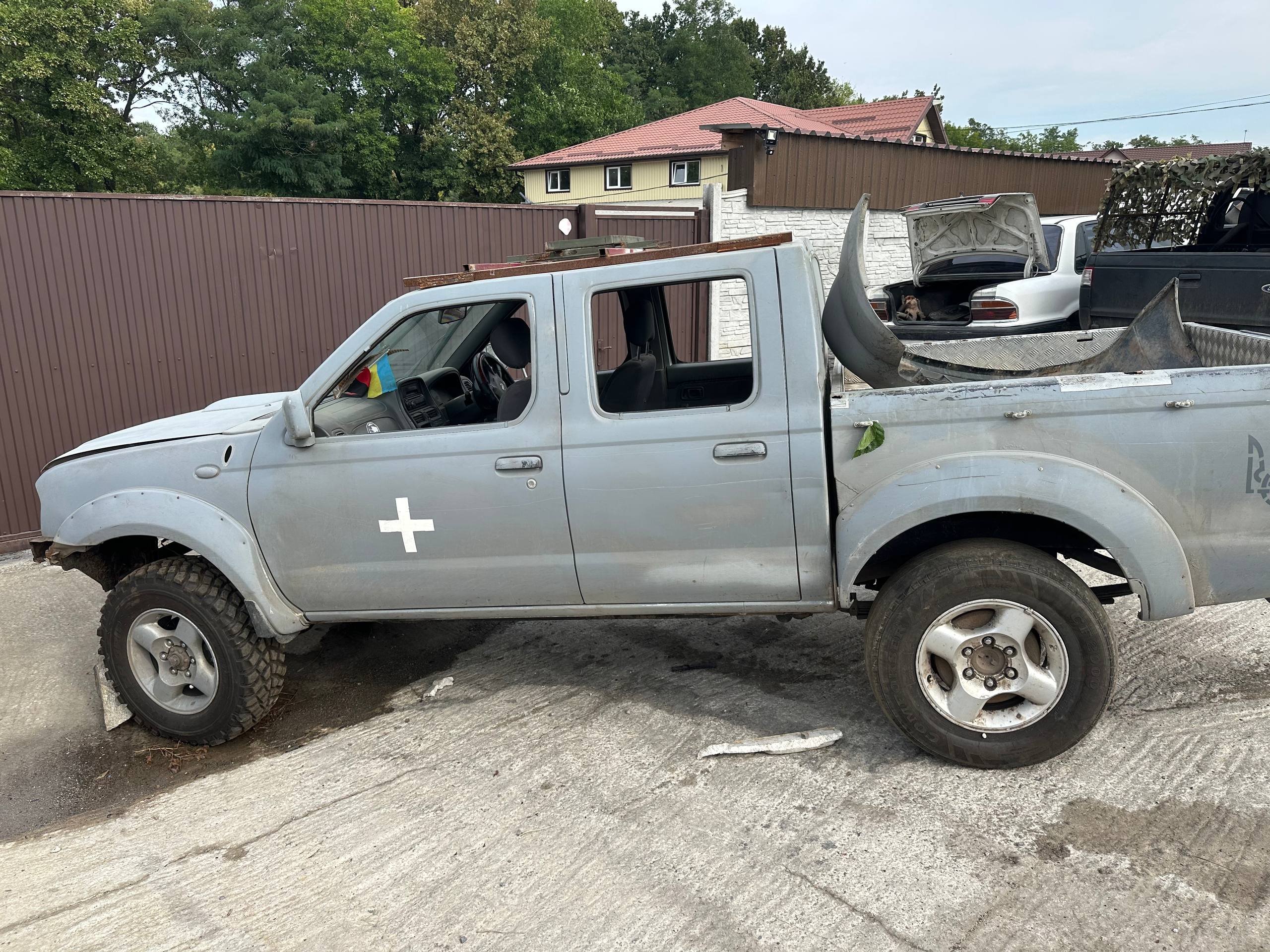 Розбірка NISSAN KING CAB пікап (D22) (1998 - 2011)