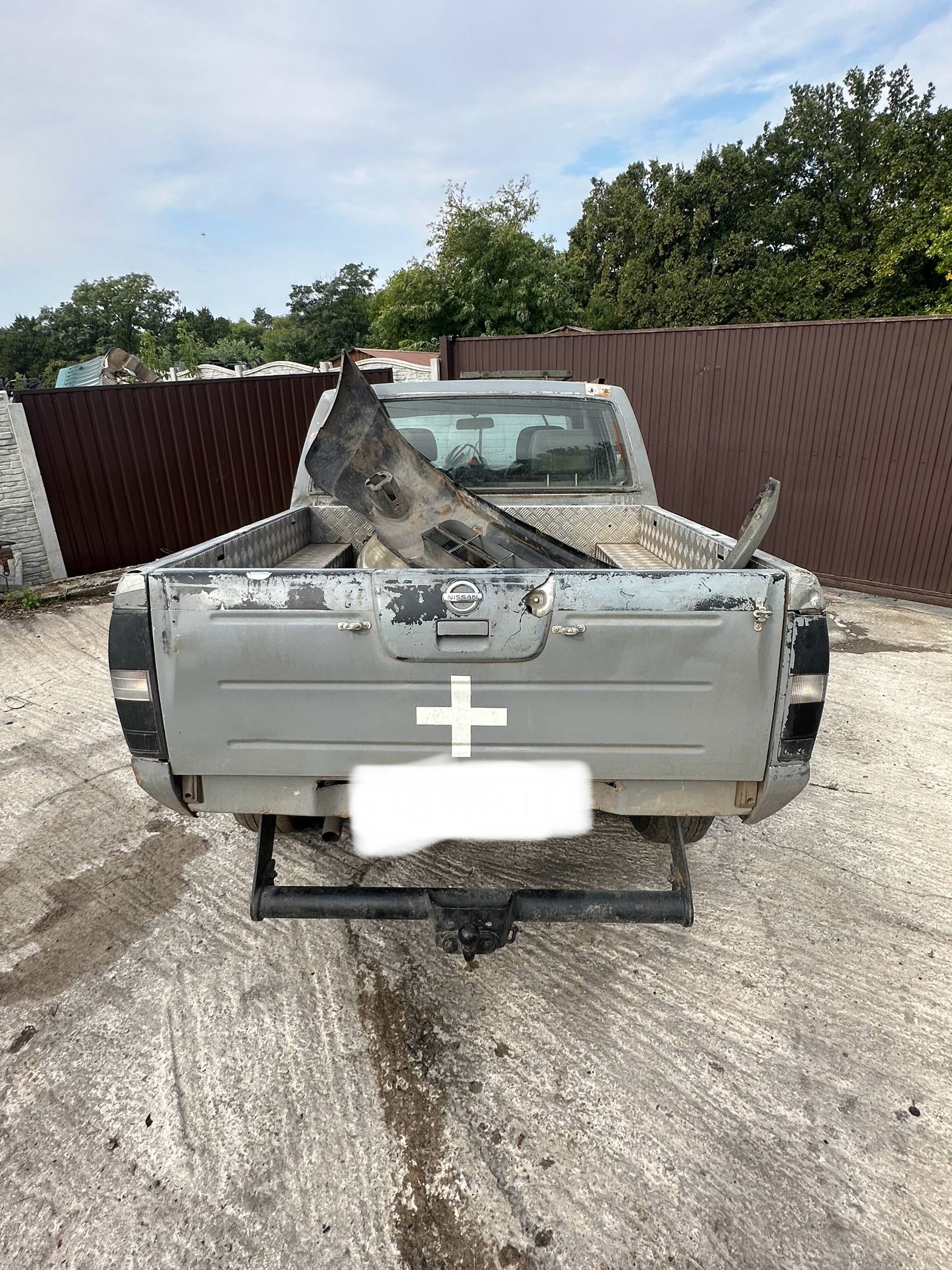 Розбірка NISSAN KING CAB пікап (D22) (1998 - 2011)