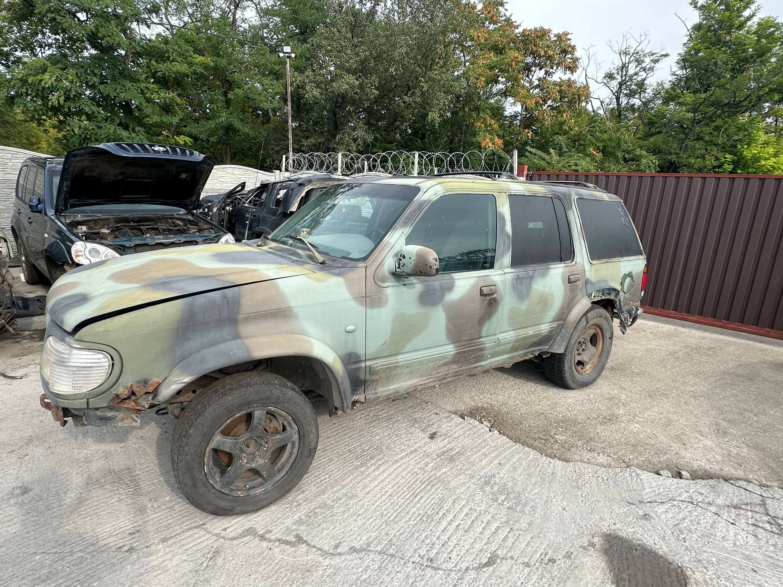 Авторозборка FORD EXPLORER позашляховик (91 - 01) (1991 - 2001)