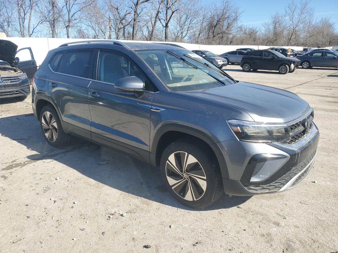 Розбірка VOLKSWAGEN TAOS позашляховик (CL1, CP1, CQ1) (2020 - 2026)