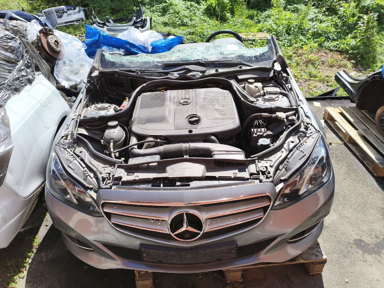 Розбірка MERCEDES E-CLASS седан (W212) (2009 - 2016)