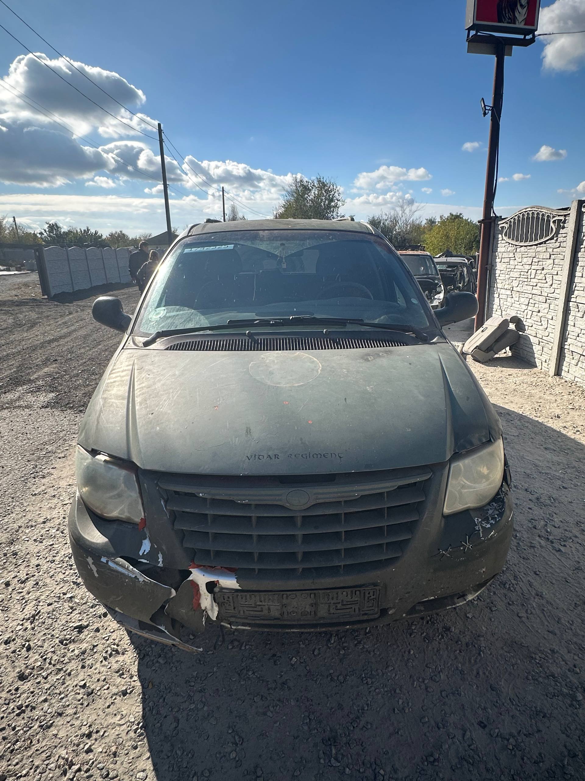 Разборка CHRYSLER VOYAGER GRAND минивэн (2000 - 2007)