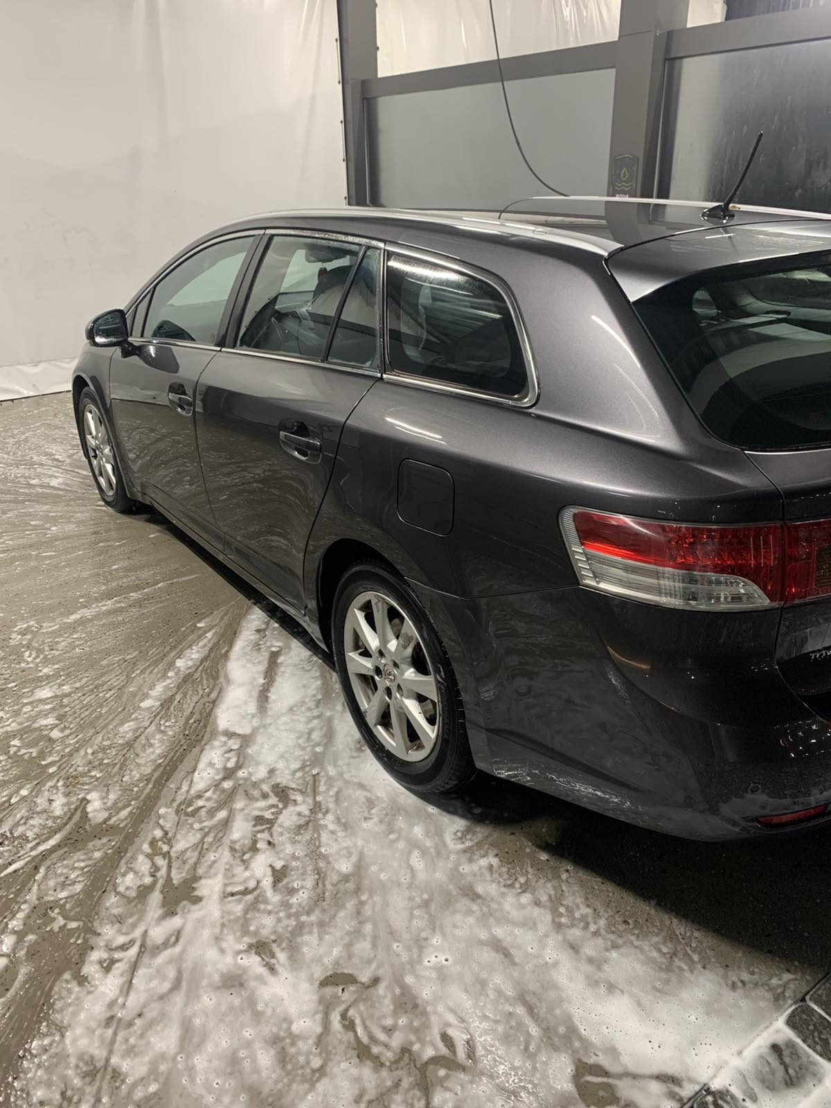 Авторозборка TOYOTA AVENSIS III універсал (T27) (2008 - 2018)