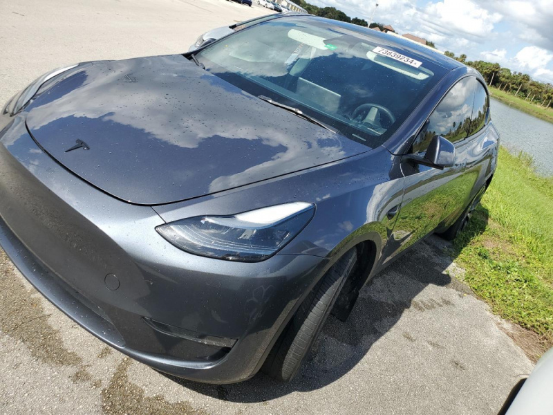 Разборка TESLA MODEL Y внедорожник (2019 - 2025)