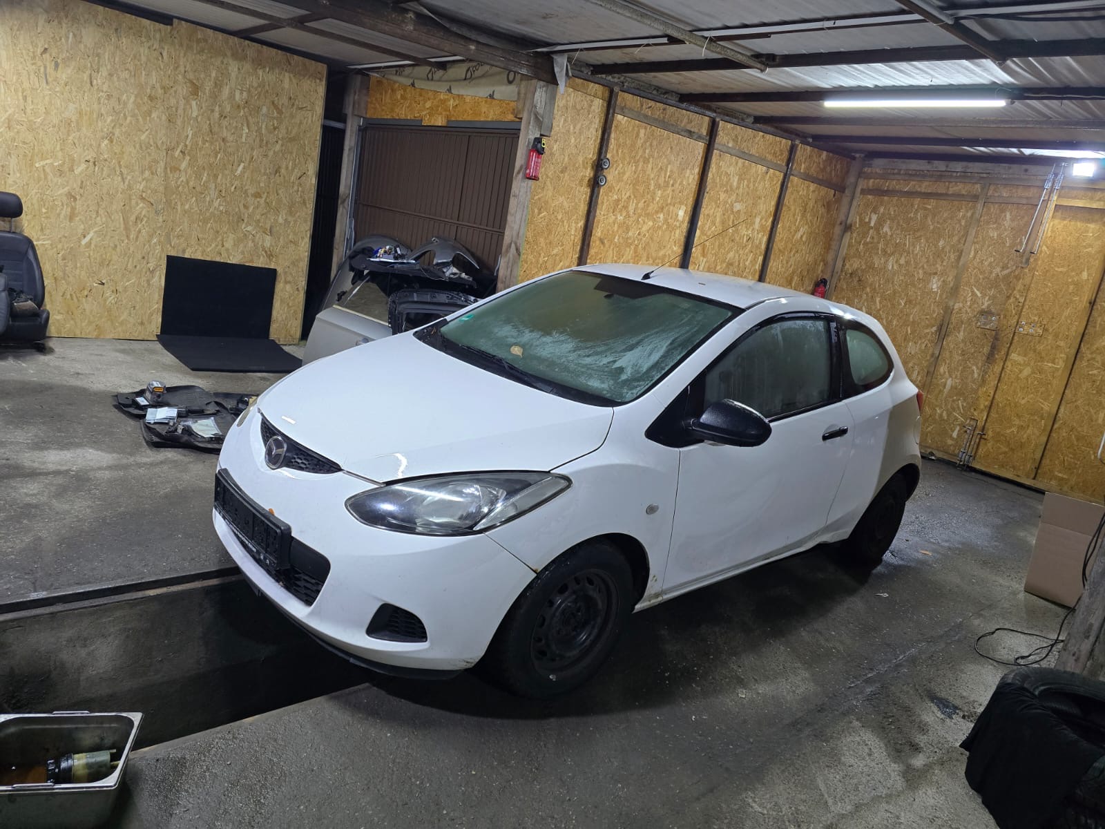 Розбірка MAZDA 2 II хетчбек (DE) (2007 - 2014)