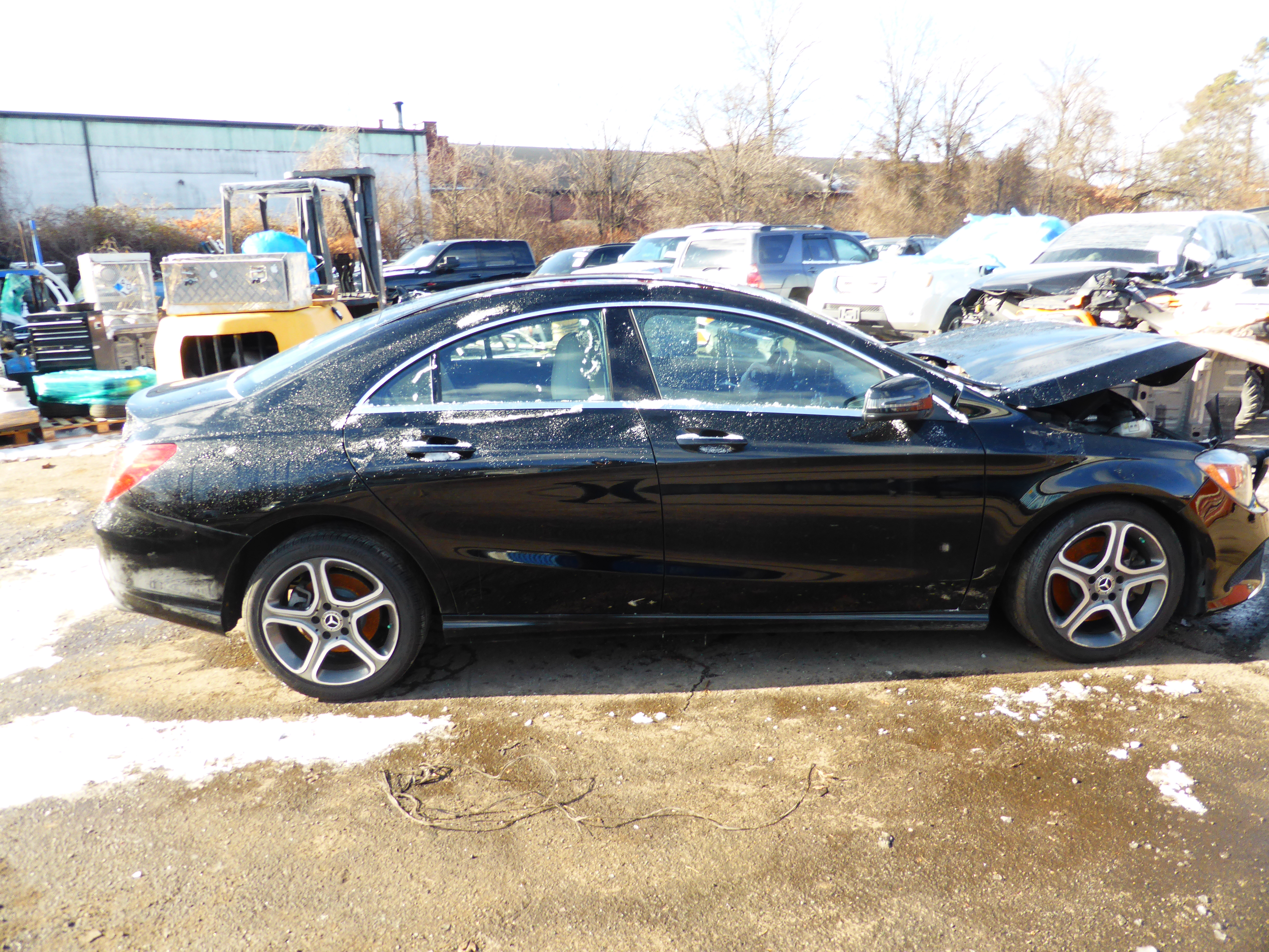 Розбірка MERCEDES CLA купе (C117) (2013 - 2019)