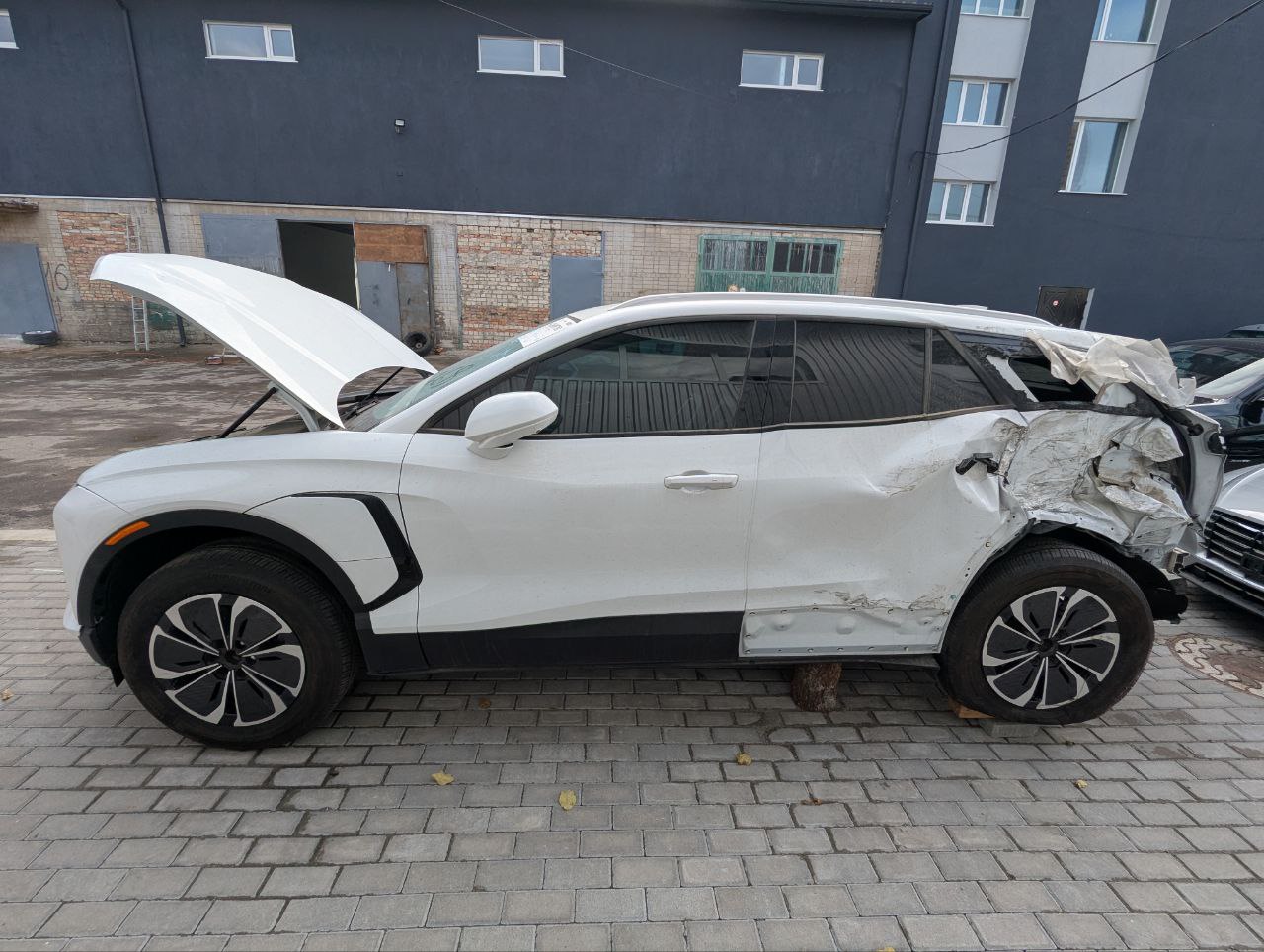 Авторозборка CHEVROLET BLAZER EV позашляховик (MF) (2023 - 2026)