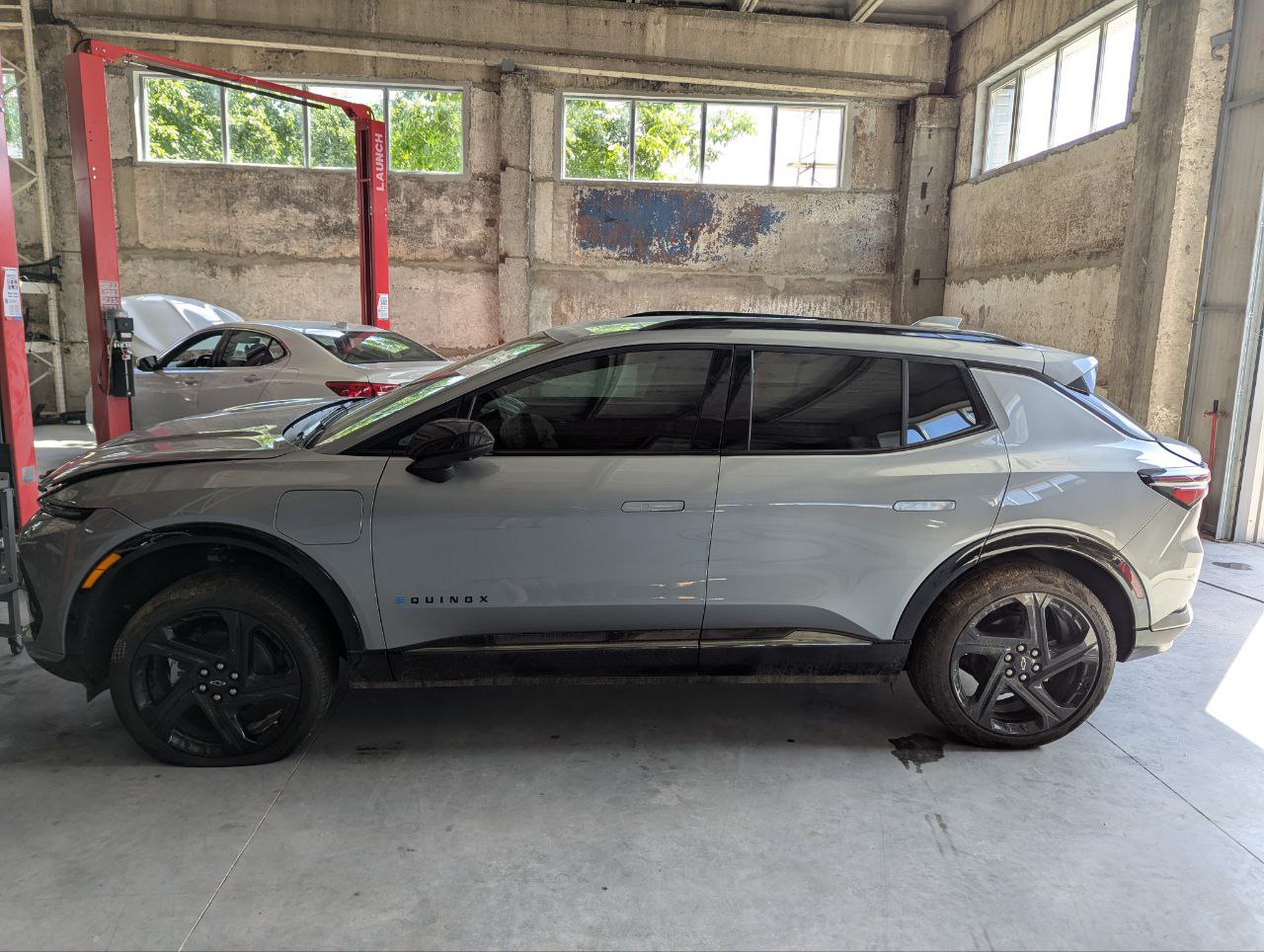 Авторозборка CHEVROLET EQUINOX EV позашляховик (2024 - 2026)