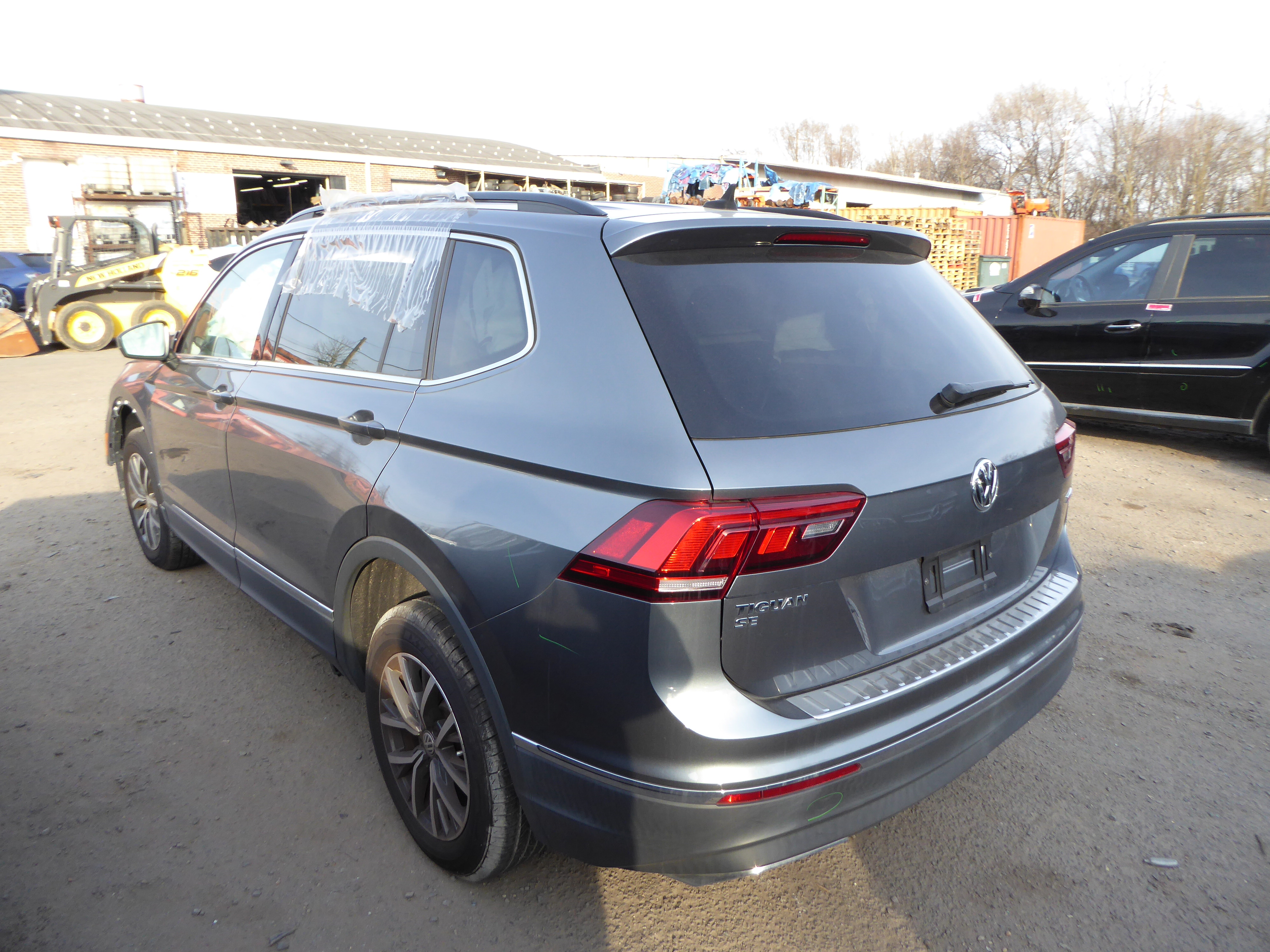 Розбірка VOLKSWAGEN TIGUAN Allspace  позашляховик (BW2, BJ2) (2017 - 2026)
