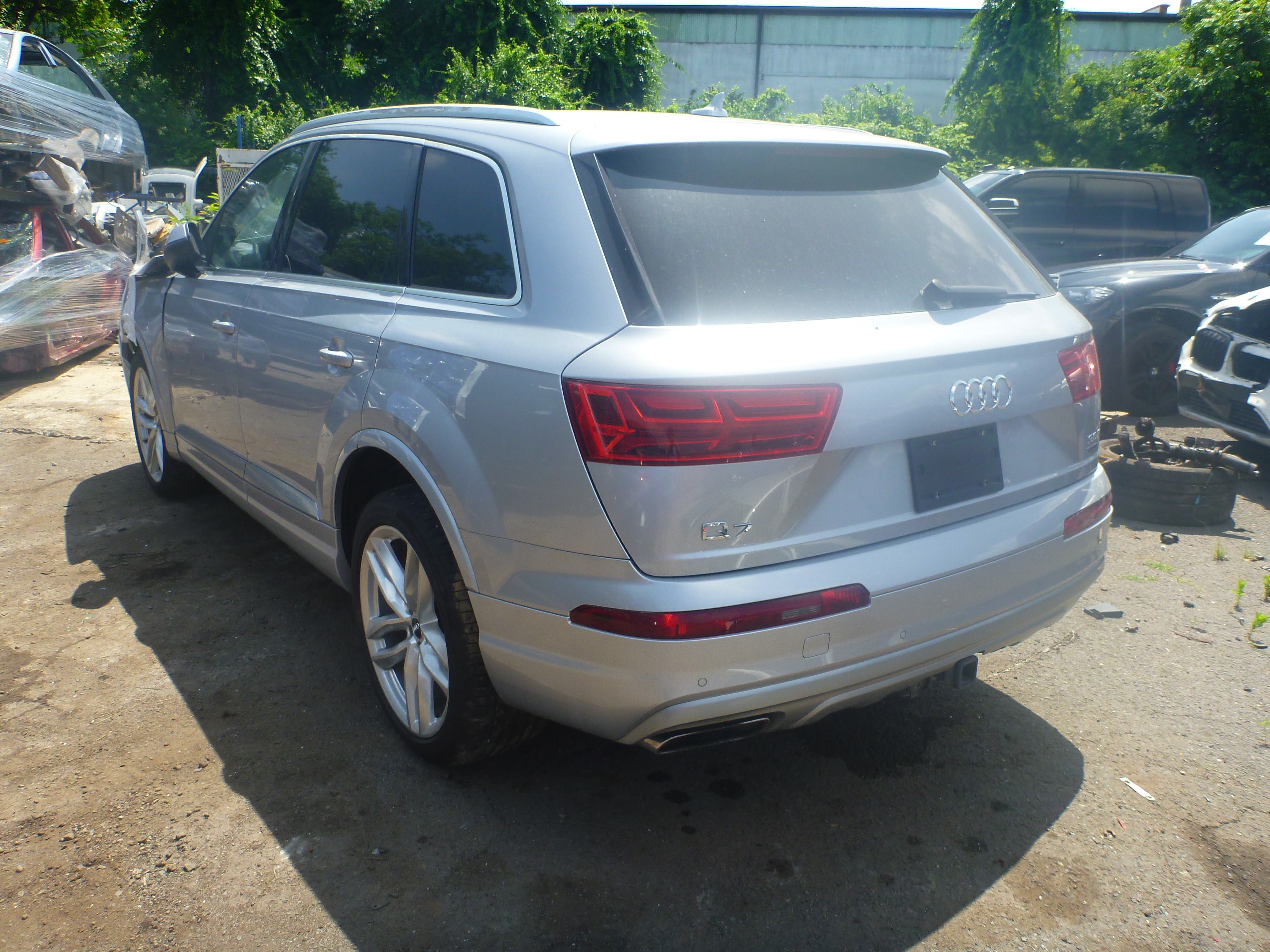 Розбірка AUDI Q7 позашляховик (4M) (2015 - 2026)