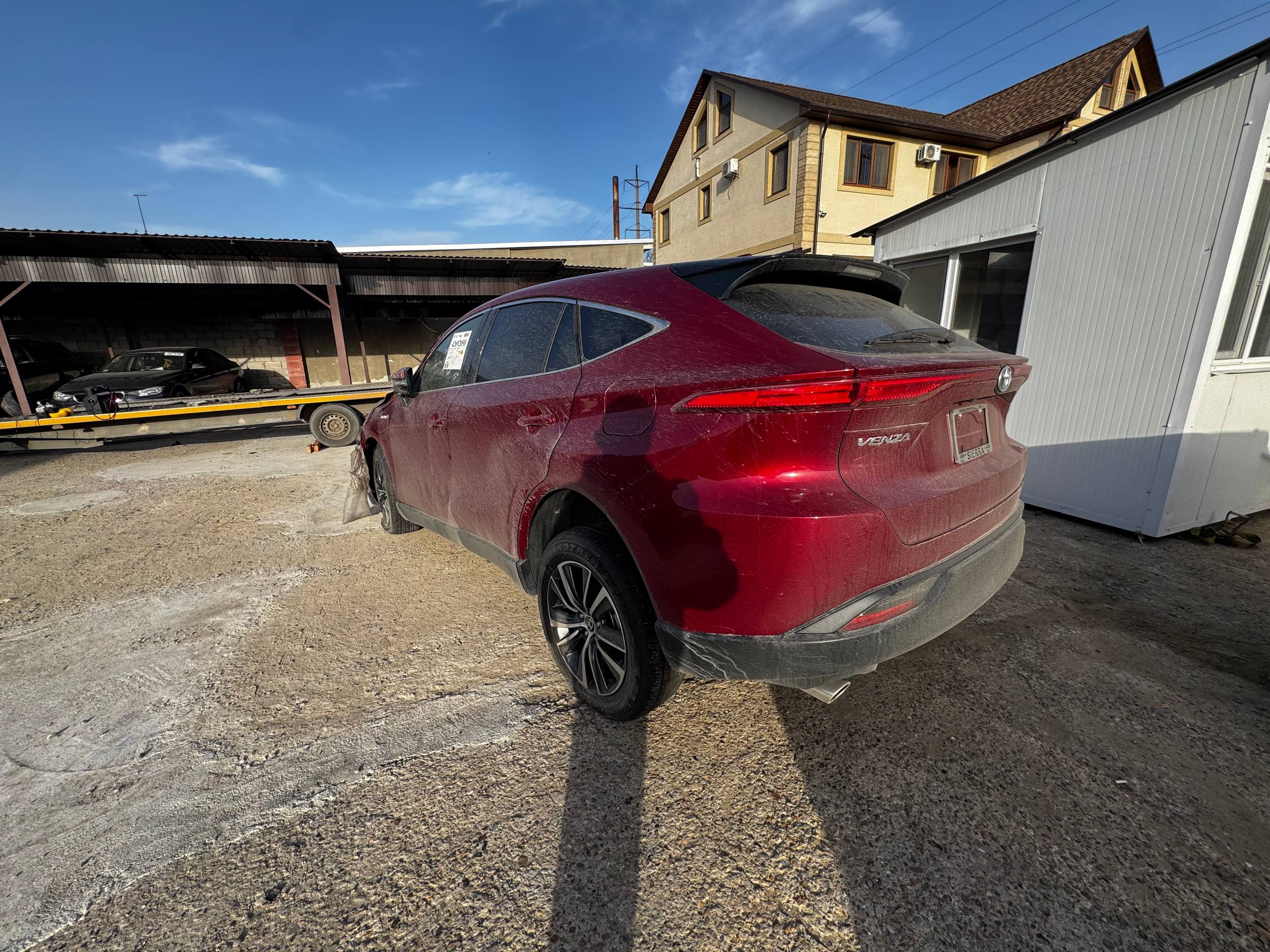 Авторозборка TOYOTA VENZA позашляховик (H85) (2020 - 2026)