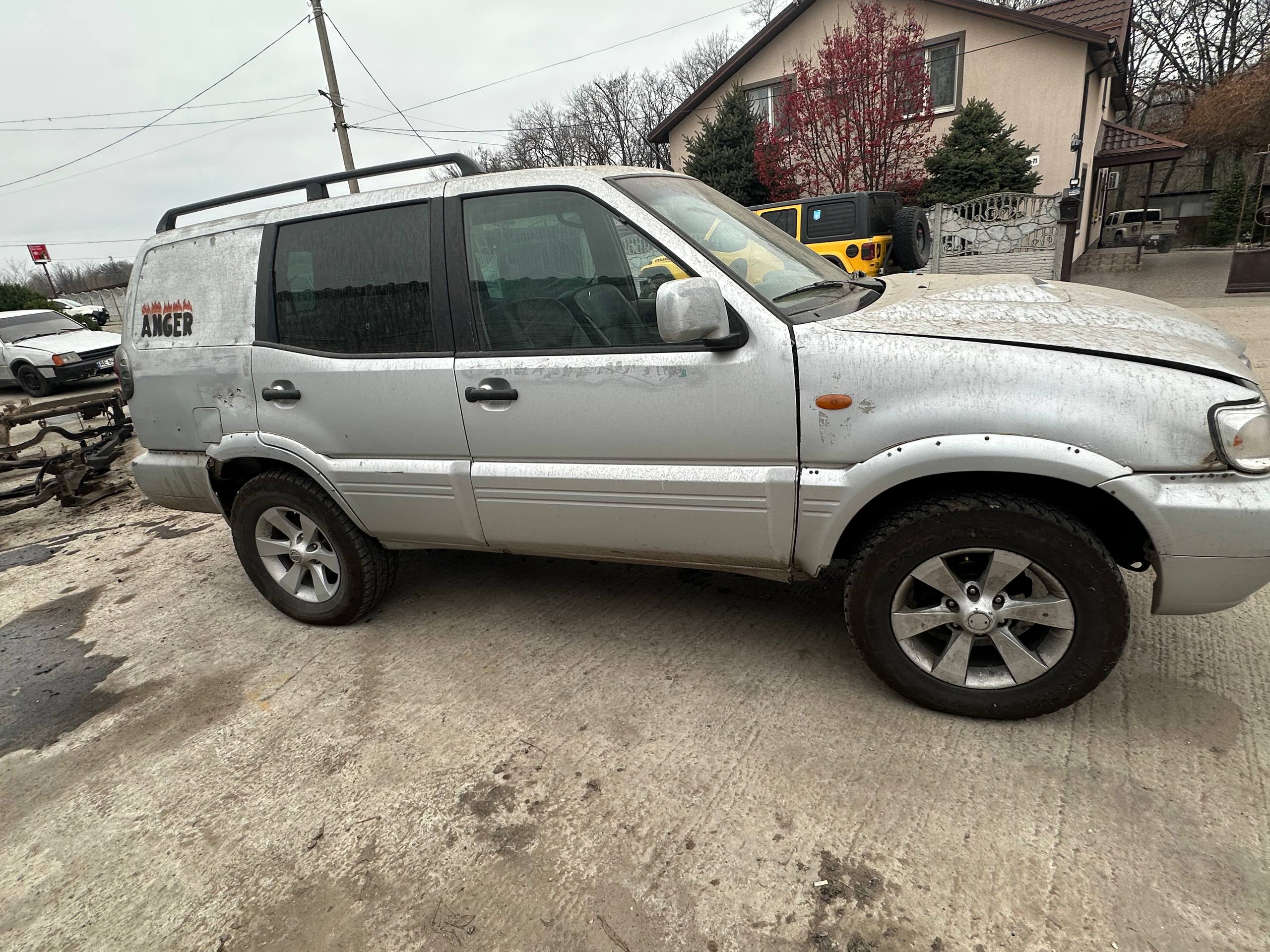 Авторазборка NISSAN TERRANO II внедорожник  (R20) (1993 - 2006)