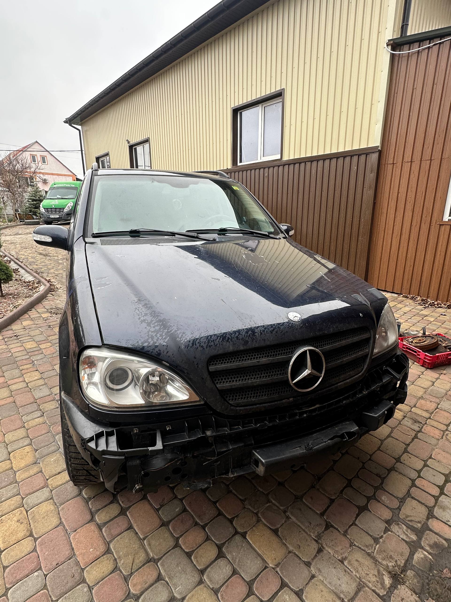 Разборка MERCEDES ML/GLE внедорожник (W163) (1998 - 2005)