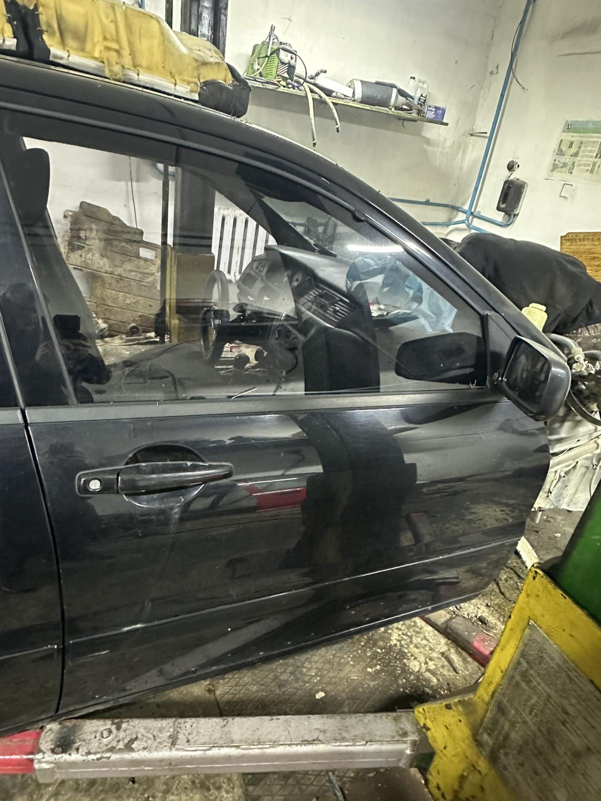 Разборка MITSUBISHI LANCER IX седан  (CSA) (2003 - 2008)