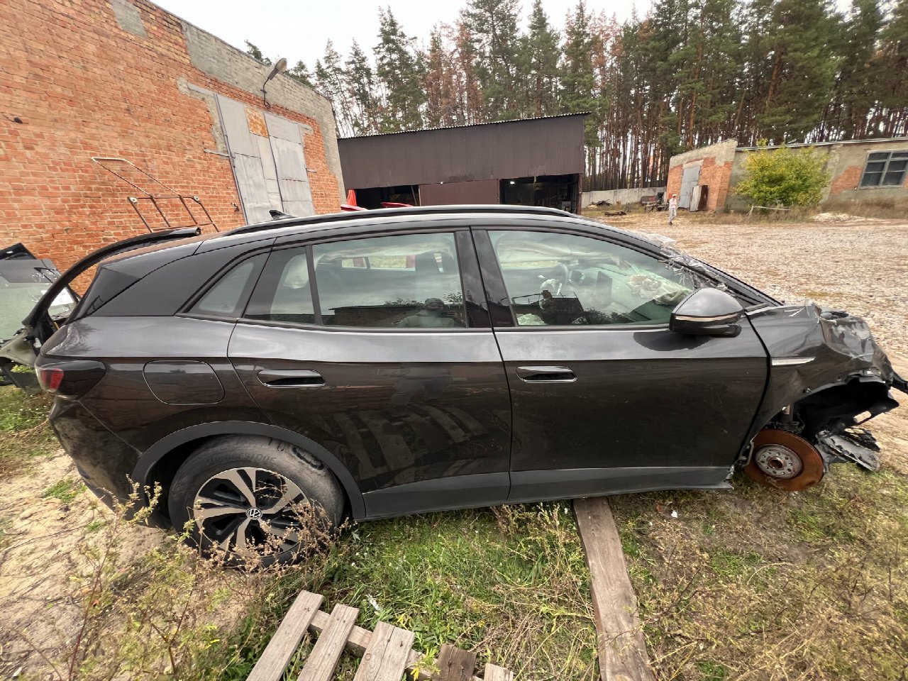 Авторозборка VOLKSWAGEN ID4 позашляховик (E21) (2020 - 2026)