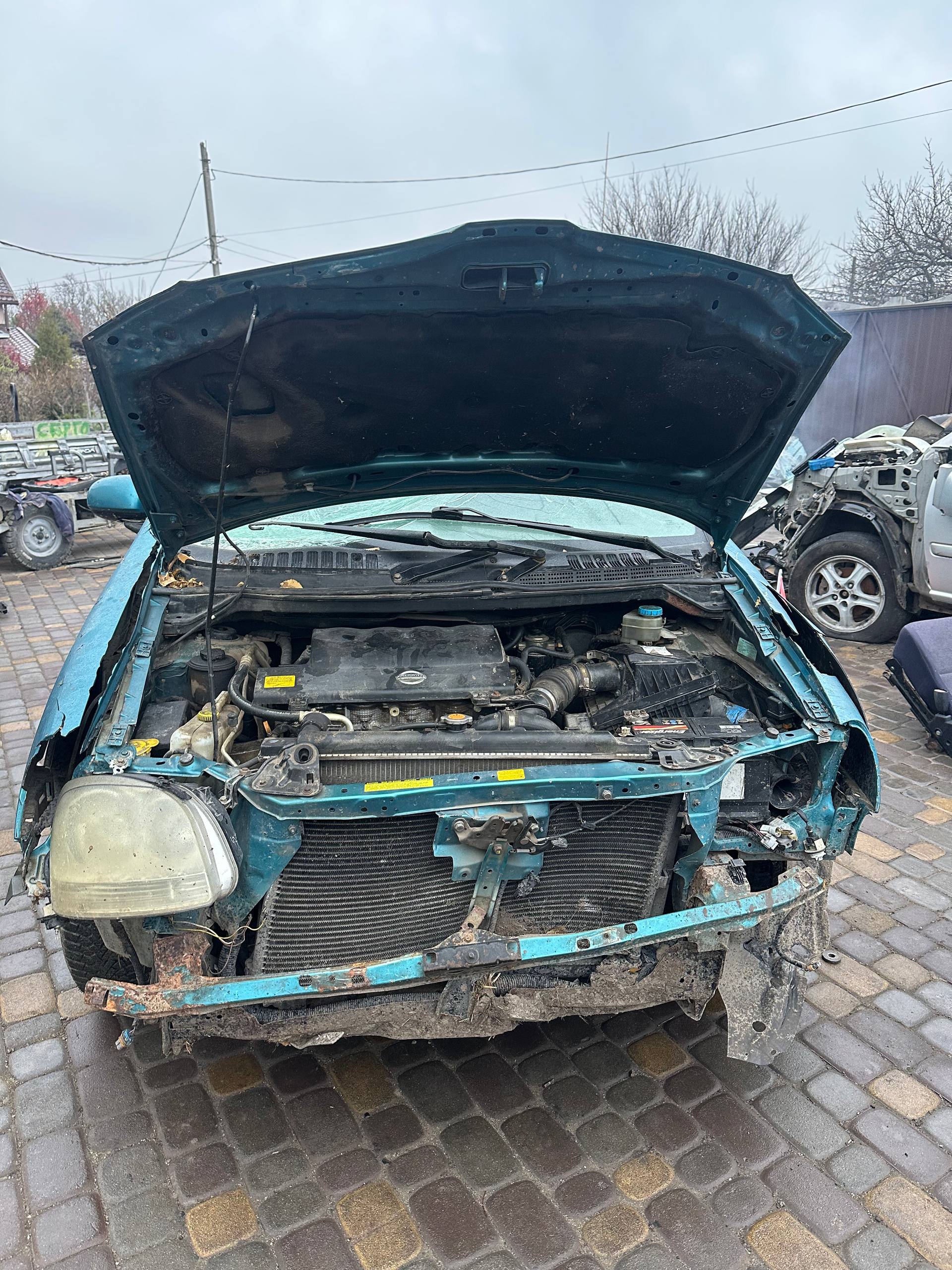 Авторазборка NISSAN ALMERA TINO минивэн (V10) (2000 - 2005)
