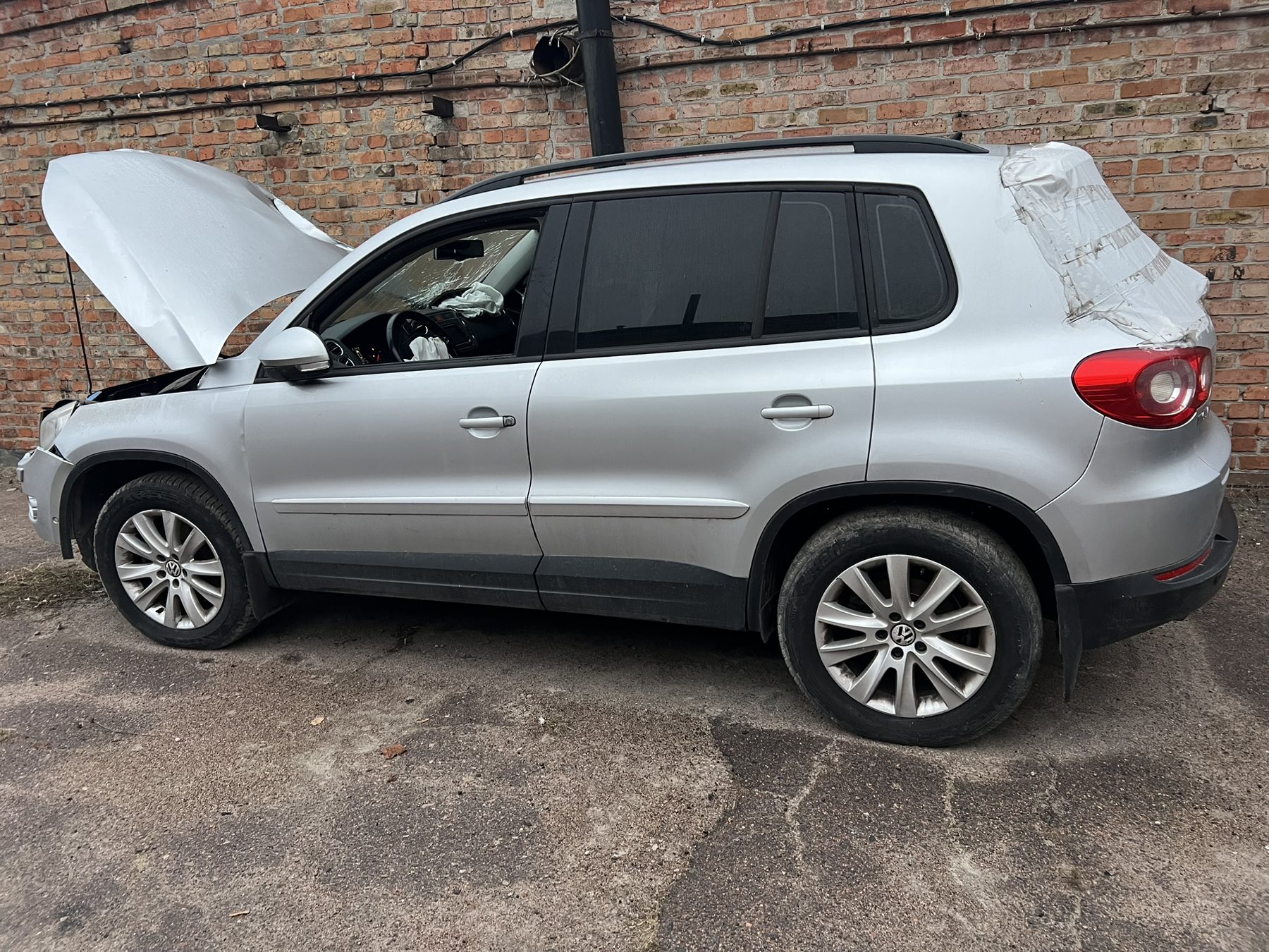 Разборка VOLKSWAGEN TIGUAN I внедорожник (5N1, 5N2) (2007 - 2018)