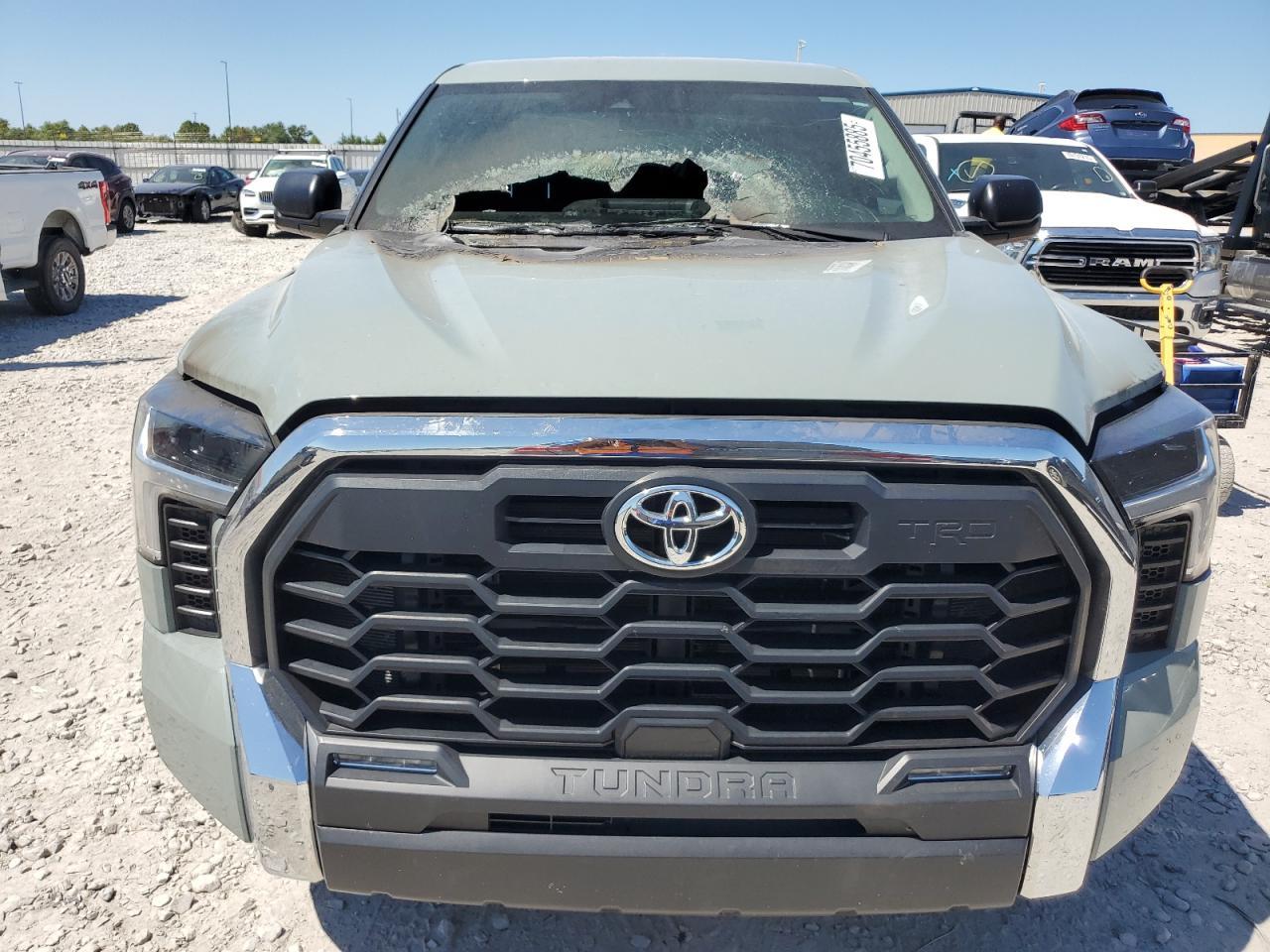 Розбірка TOYOTA TUNDRA Crew Cab пікап (KA7) (2021 - 2026)
