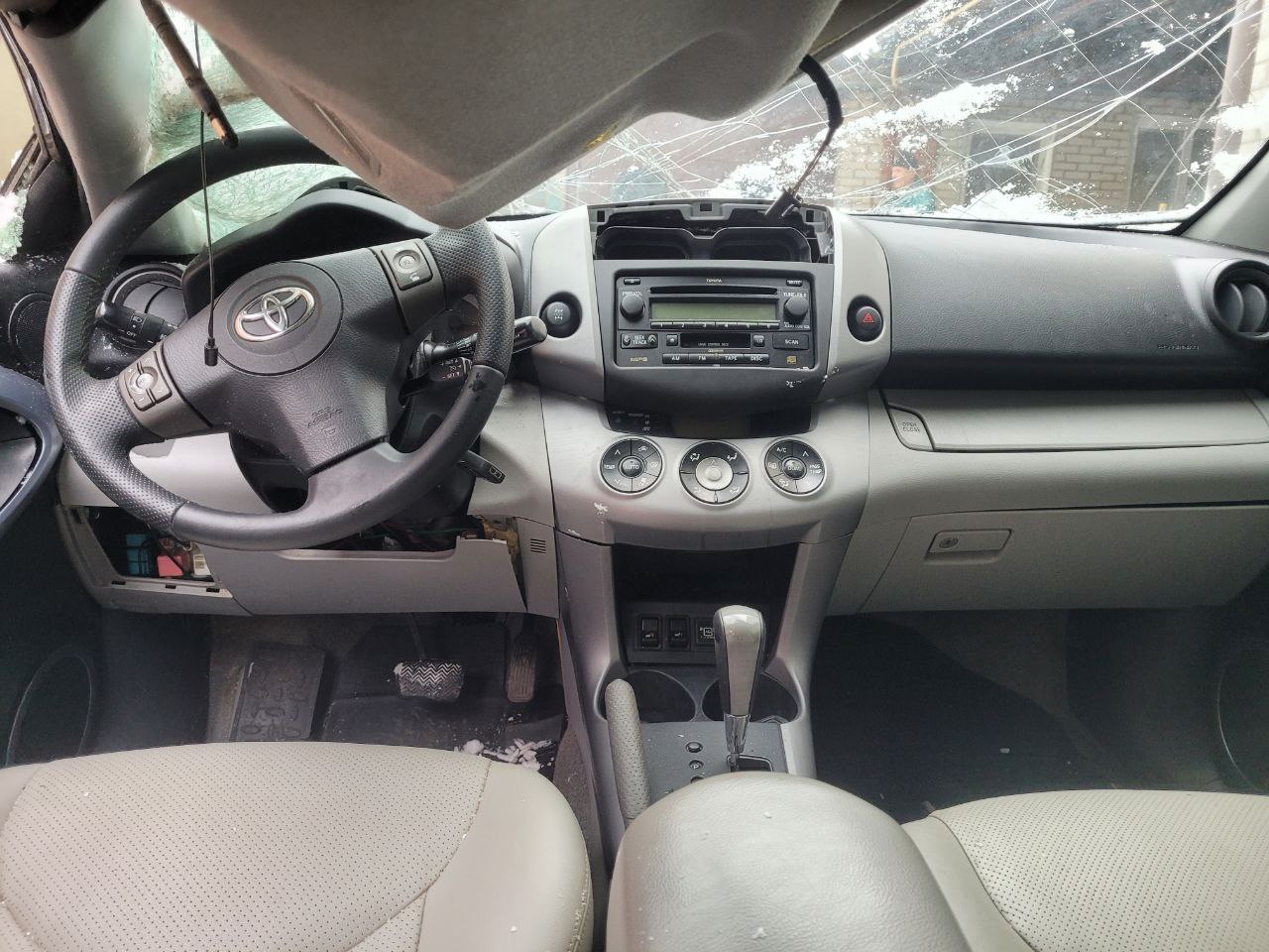 Авторазборка TOYOTA RAV 4 III внедорожник (A3) (2005 - 2012)