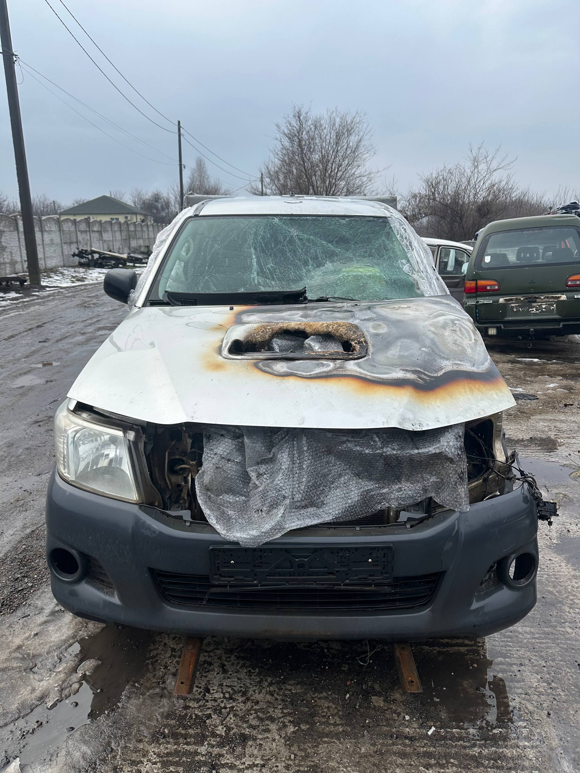 Розбірка TOYOTA HILUX пікап (N1, N2, N3) (2004 - 2016)