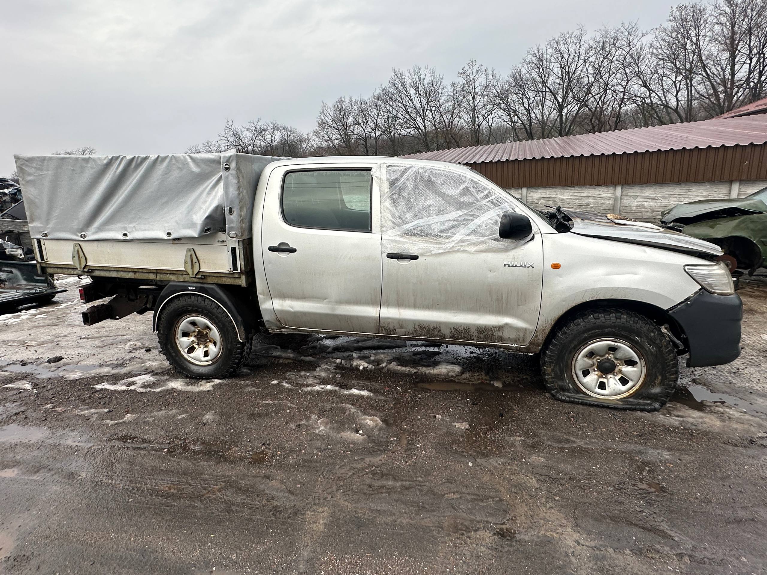 Розбірка TOYOTA HILUX пікап (N1, N2, N3) (2004 - 2016)