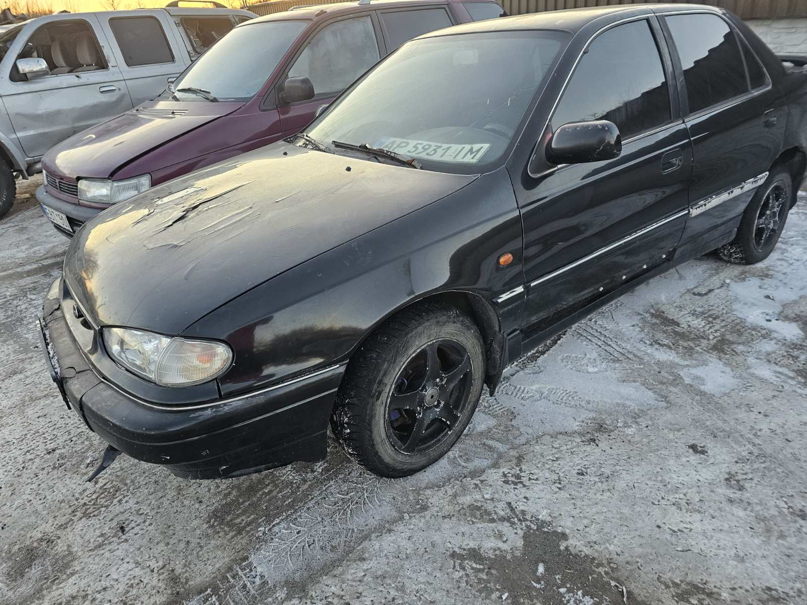 Розбірка HYUNDAI LANTRA I седан (J-1) (1990 - 1995)
