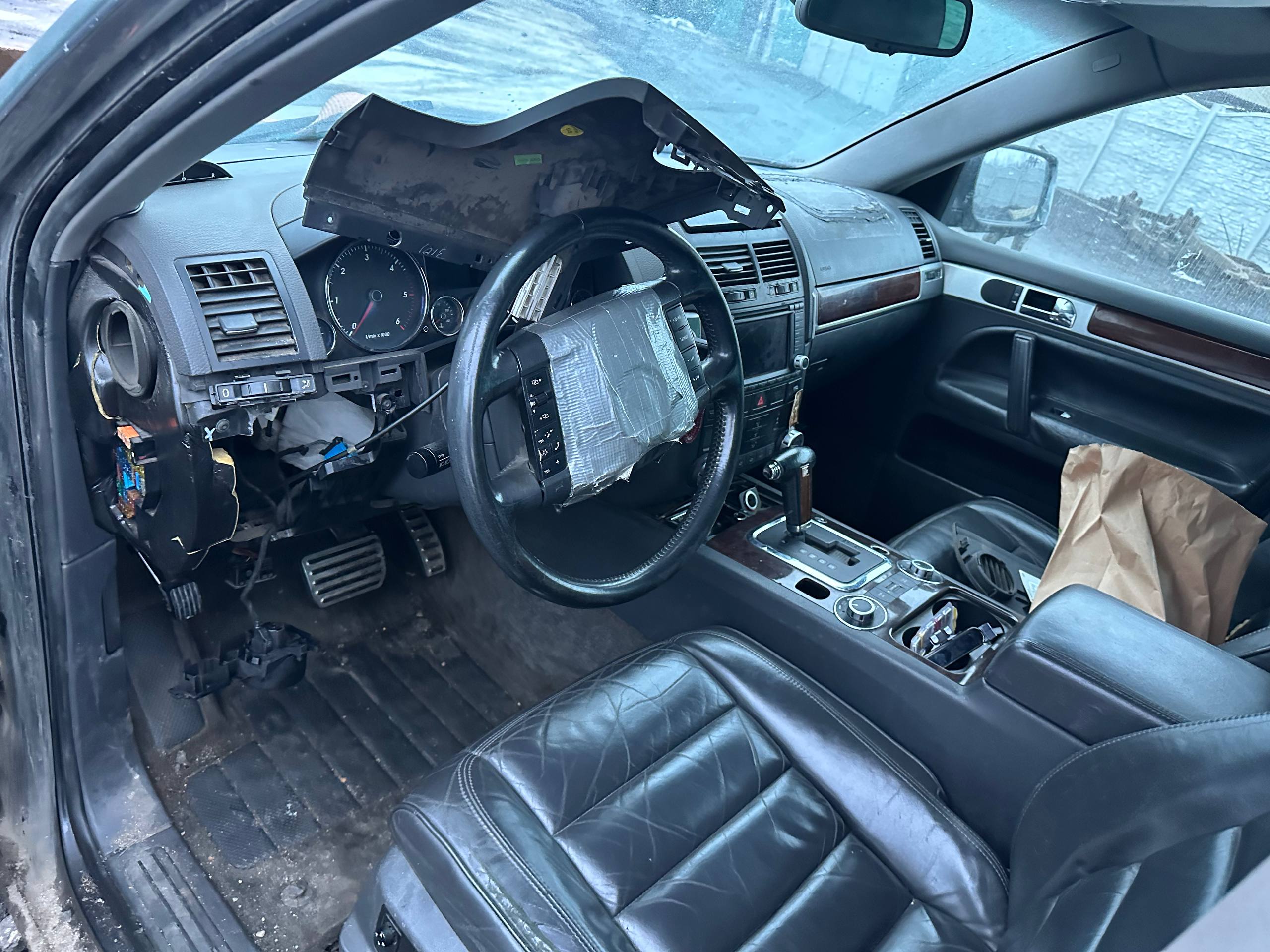 Разборка VOLKSWAGEN TOUAREG I внедорожник (7LA, 7L6, 7L7) (2002 - 2010)
